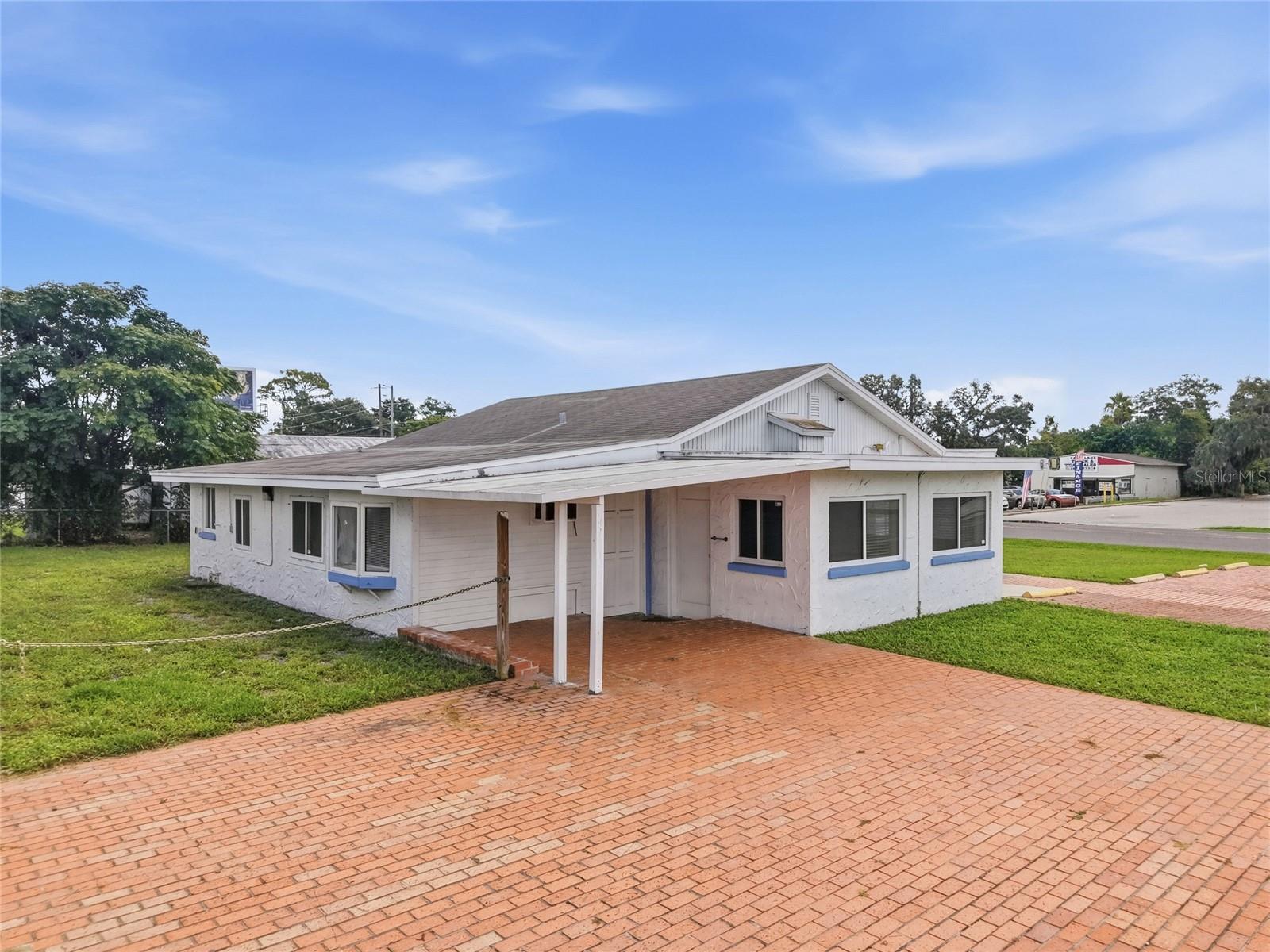 4539 MILE STRETCH DR — photo 21