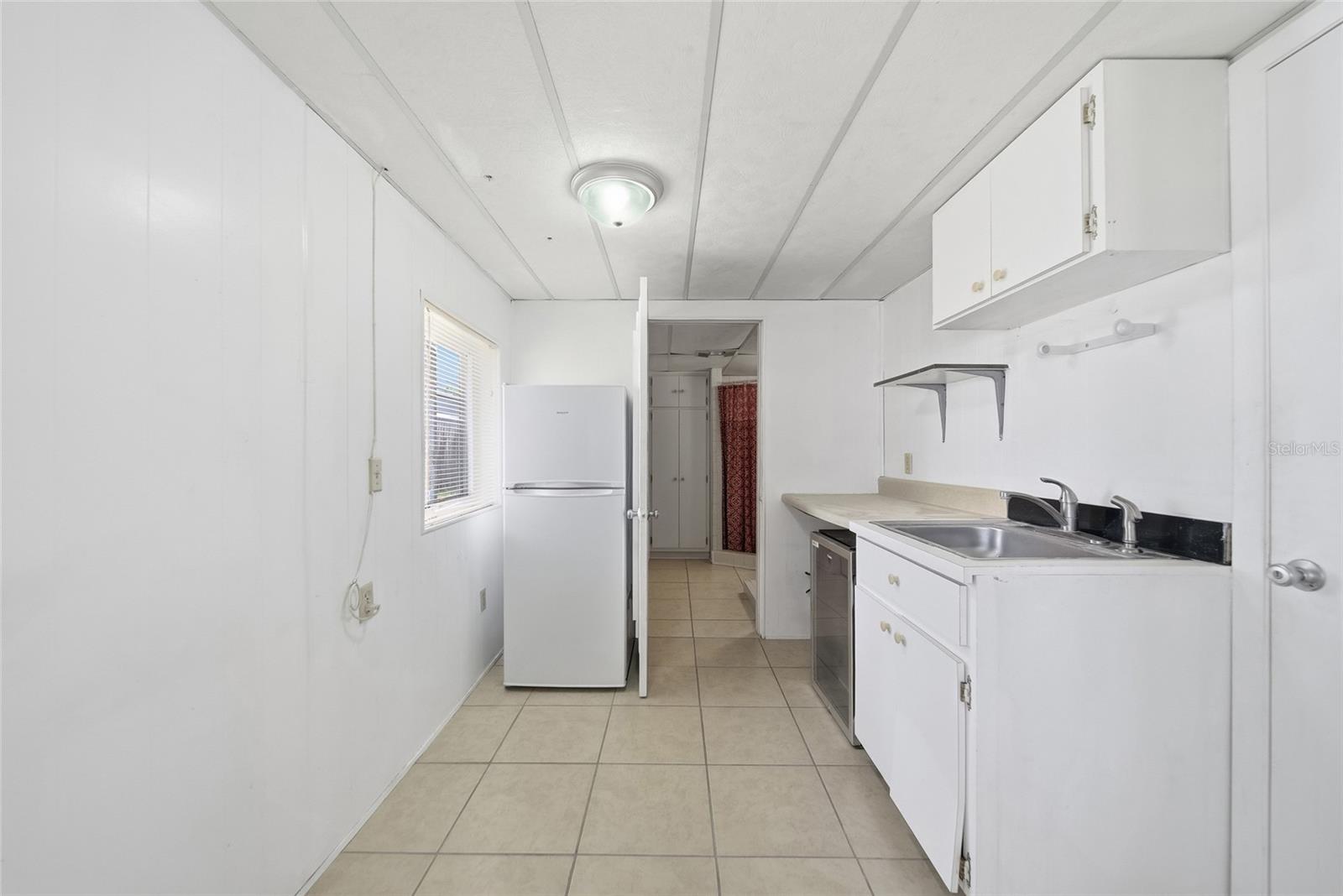 4539 MILE STRETCH DR — photo 6