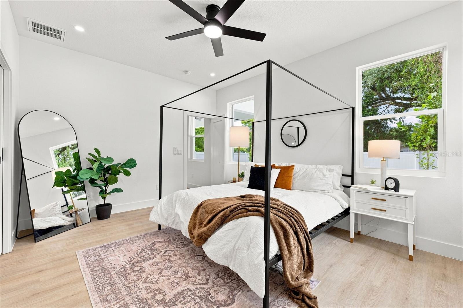 3008 E OSBORNE AVE — photo 13