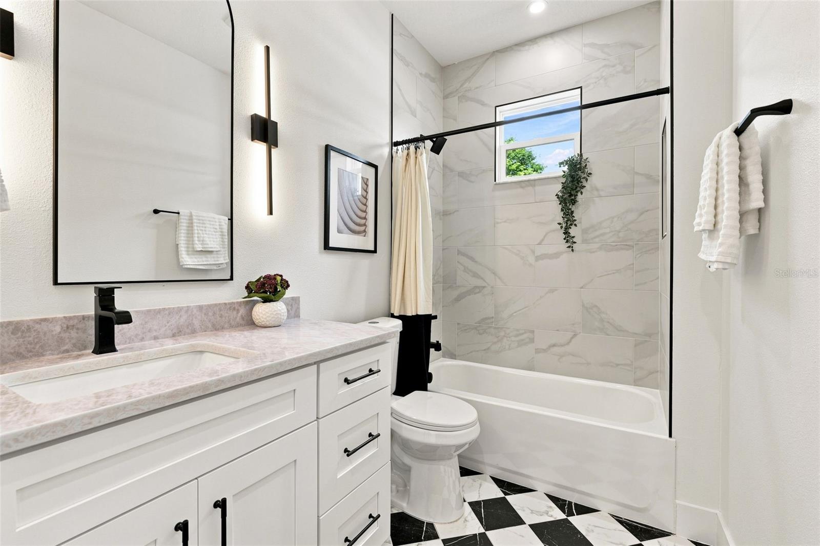 3008 E OSBORNE AVE — photo 18