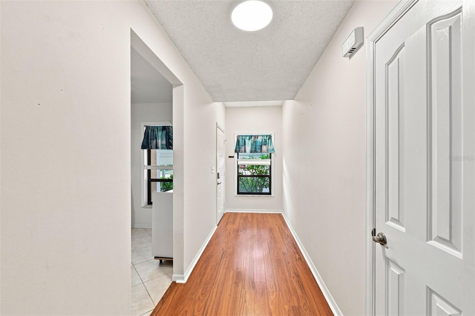 304 KELSEY WAY — photo 19