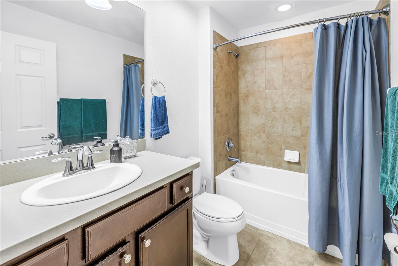9715 BAY GROVE LN — photo 28