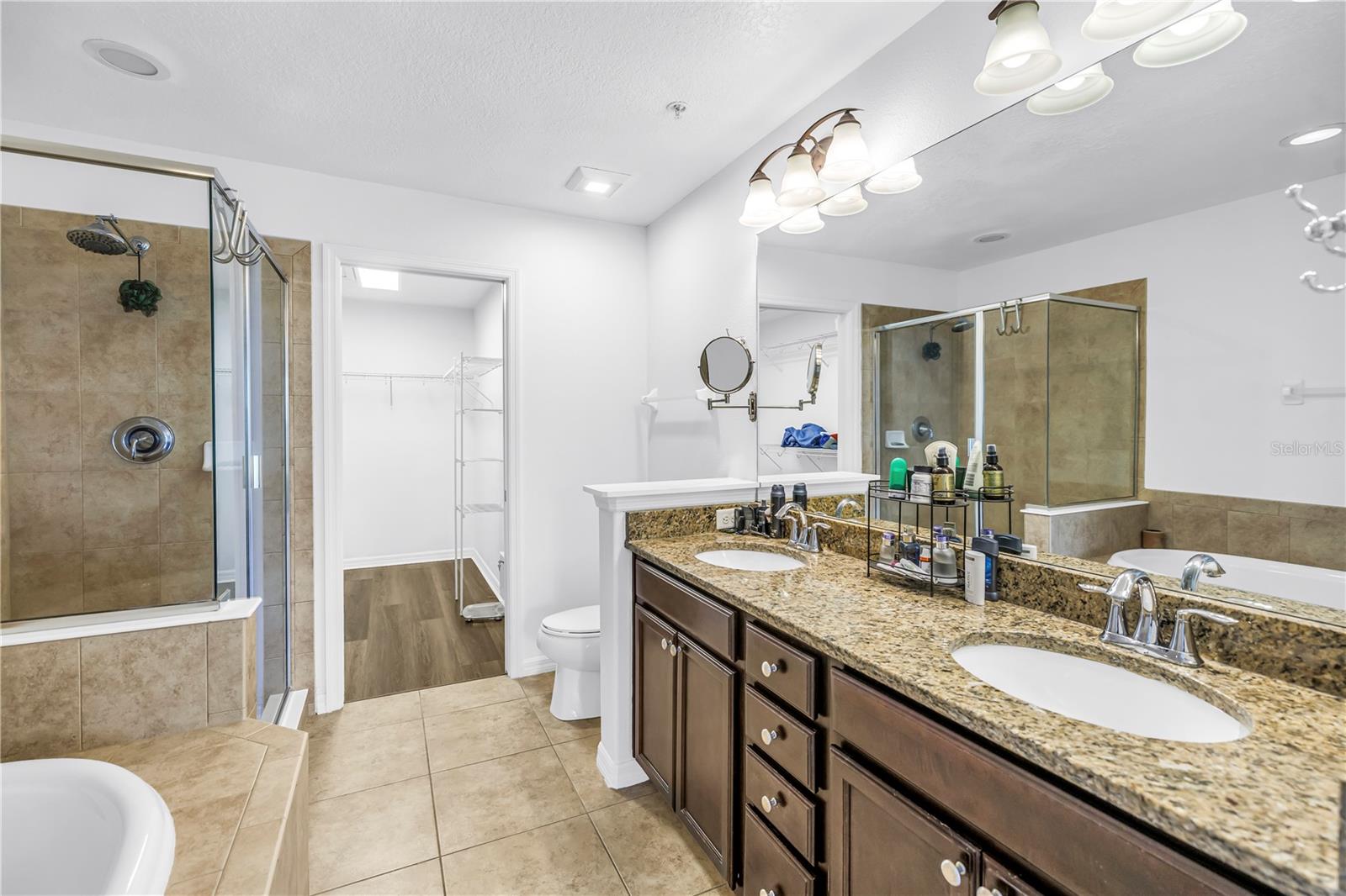 9715 BAY GROVE LN — photo 21
