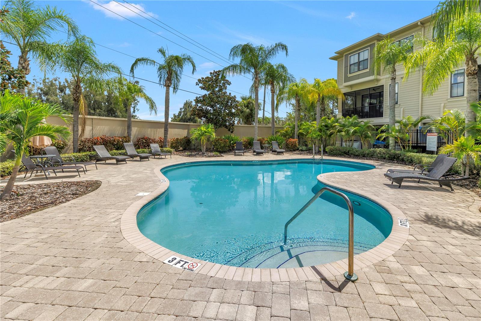 9715 BAY GROVE LN — photo 35