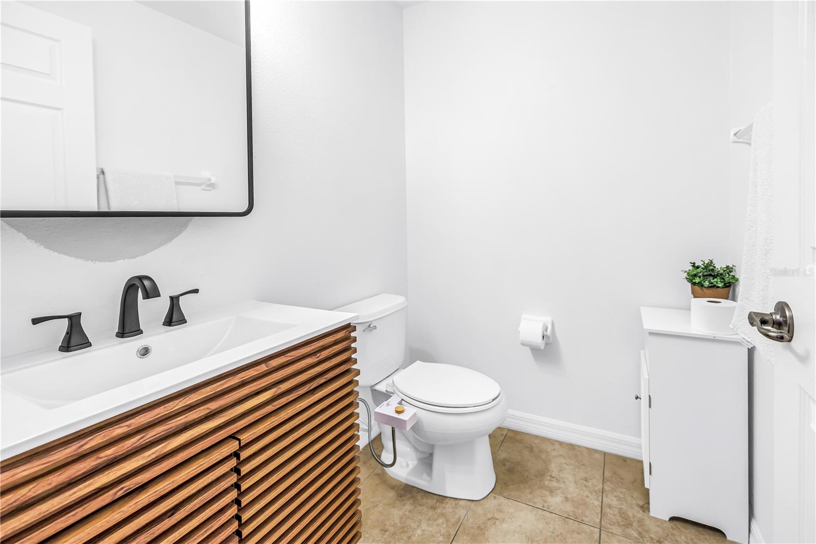 9715 BAY GROVE LN — photo 18