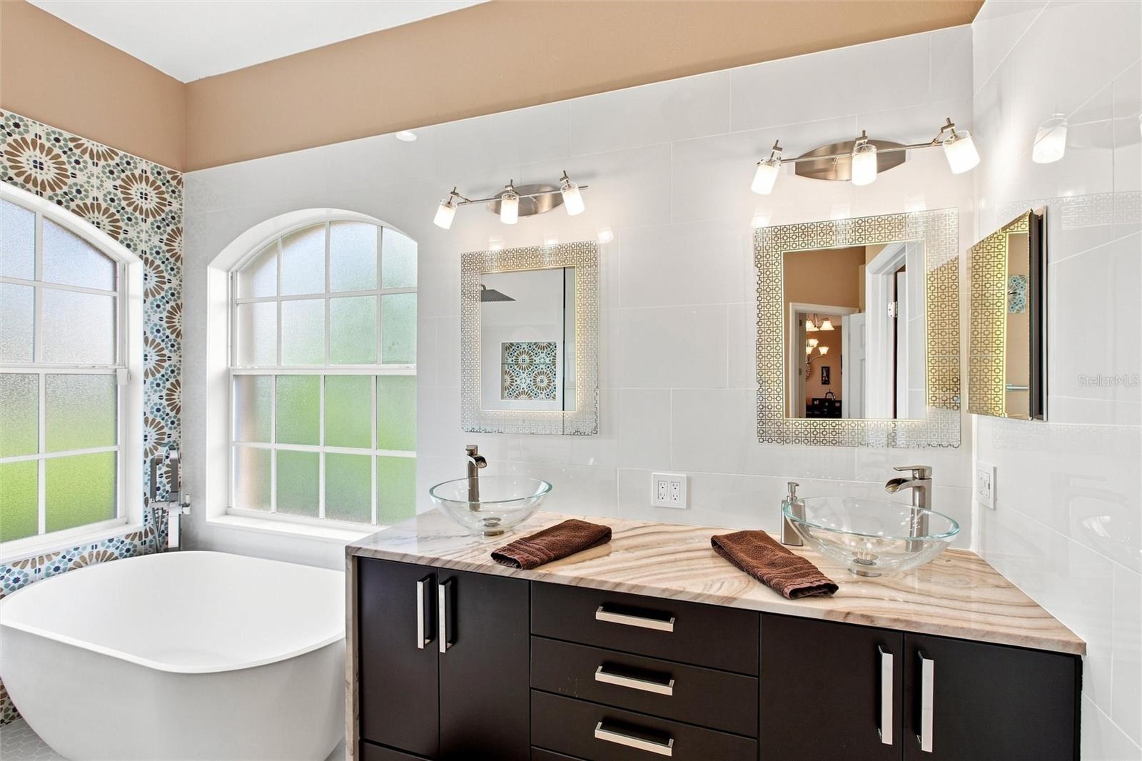 616 COUNTRY MEADOWS WAY — photo 11