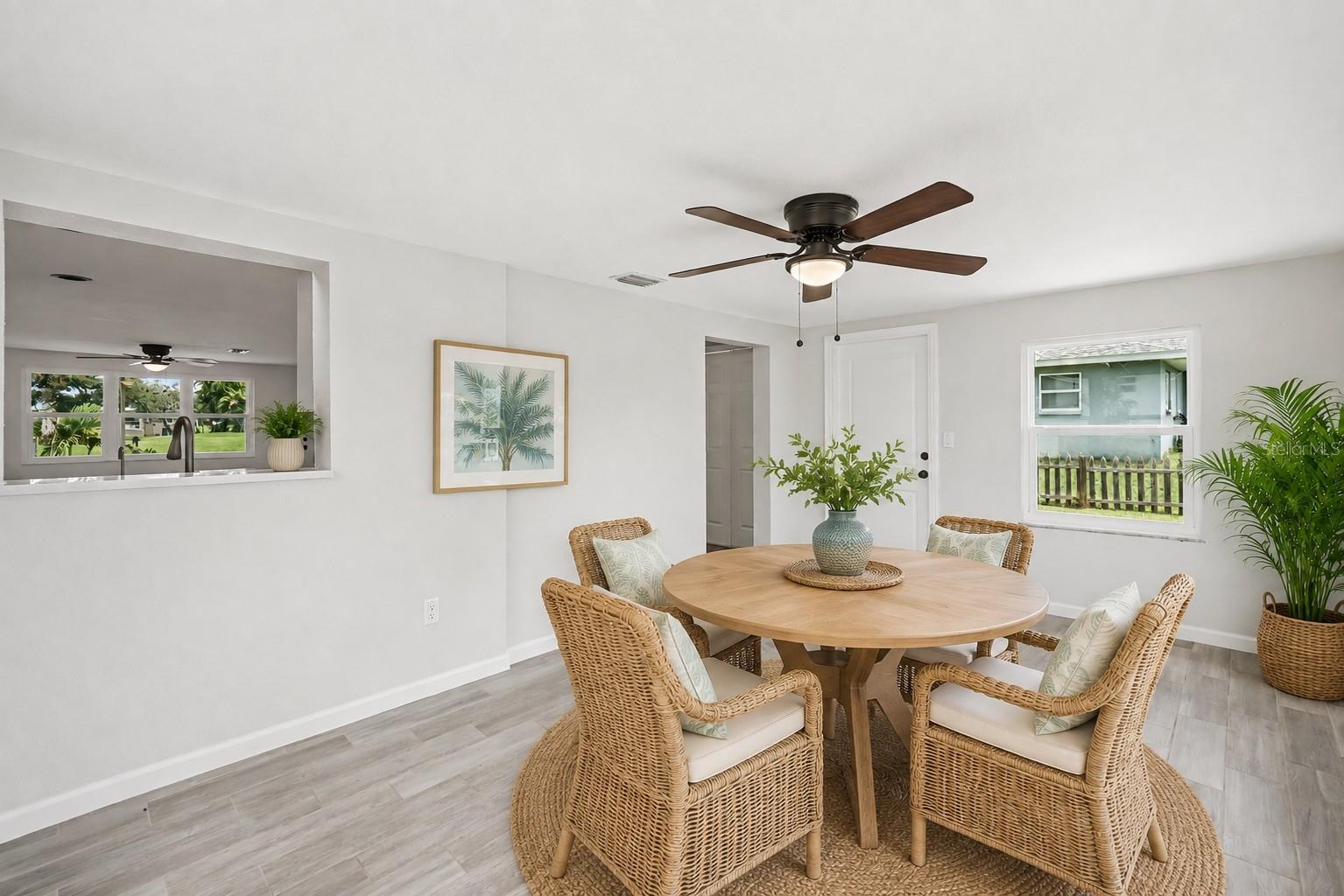 305 SHELL RD — photo 22