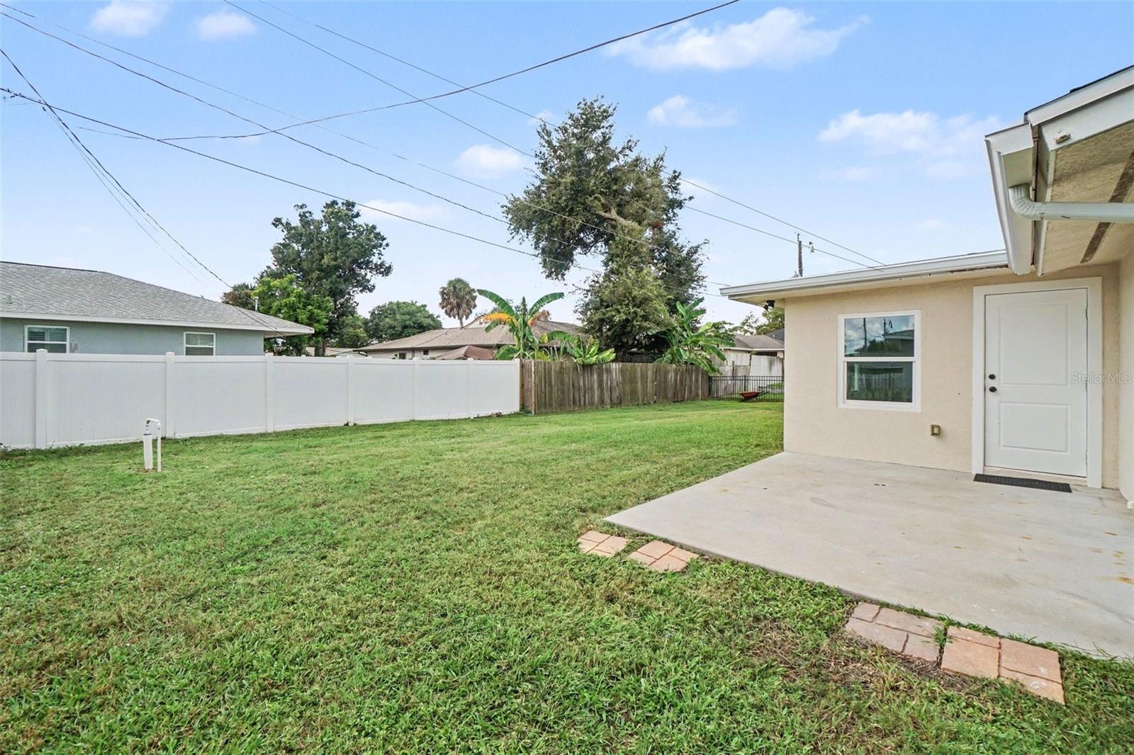 305 SHELL RD — photo 44