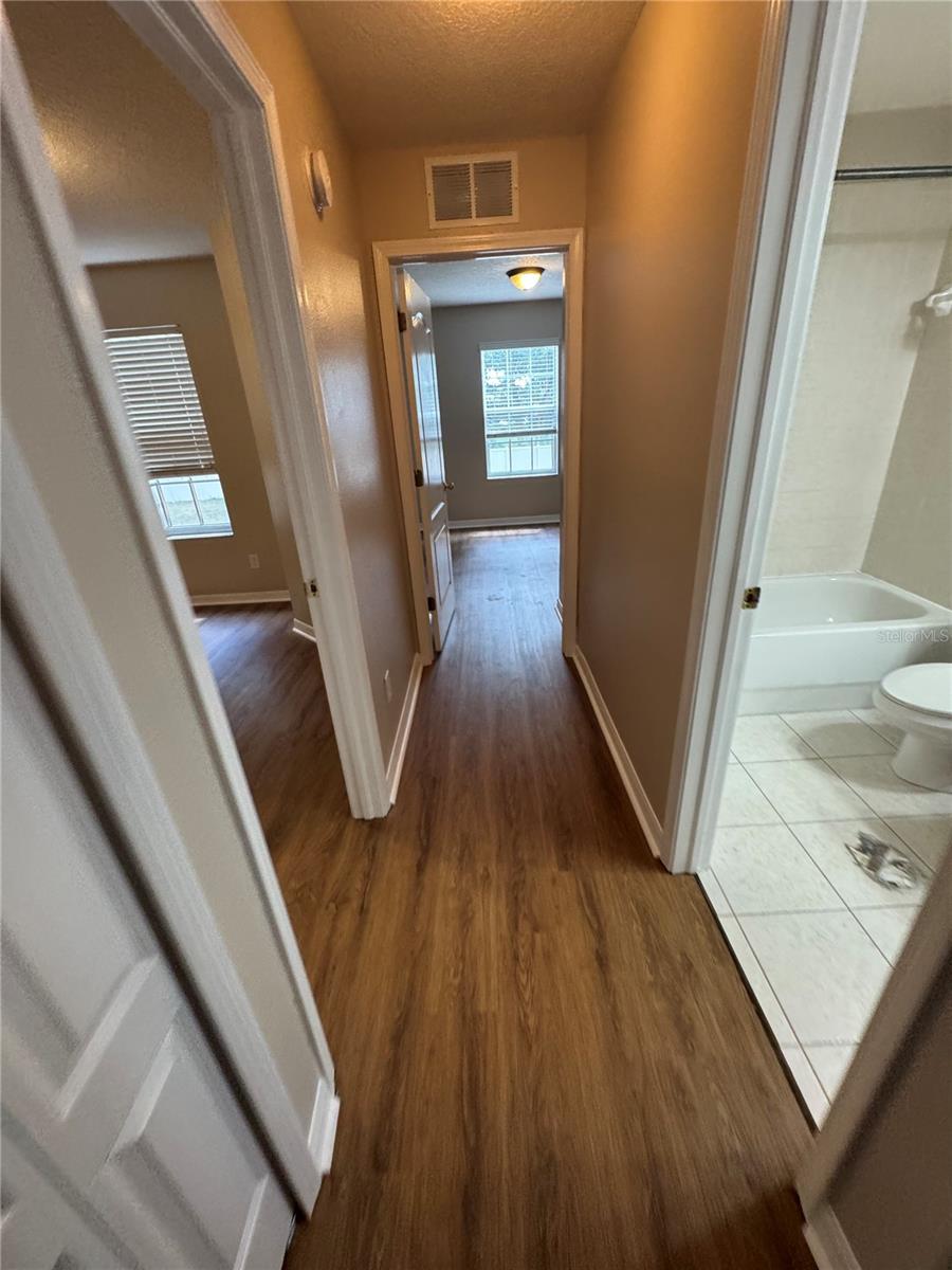 10625 SHADY FALLS CT — photo 12