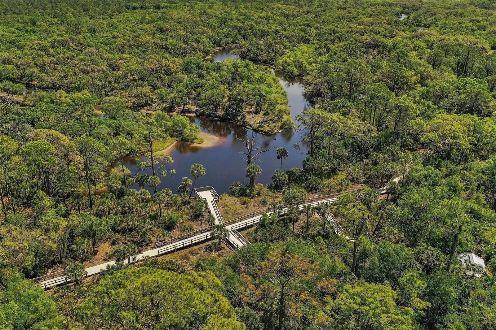 262 MONTELLUNA DR — photo 34
