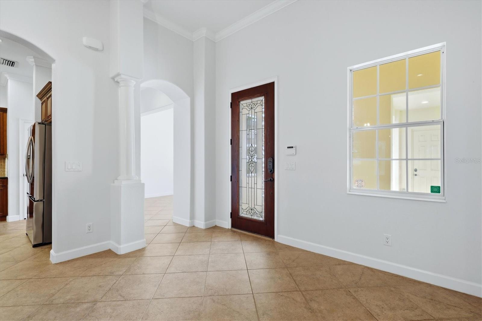 262 MONTELLUNA DR — photo 4
