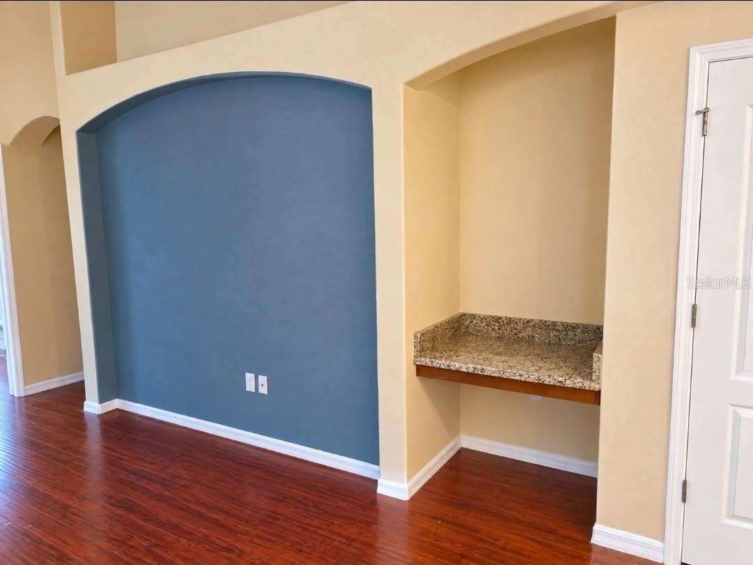 8018 CHERRY BRANCH DR — photo 5