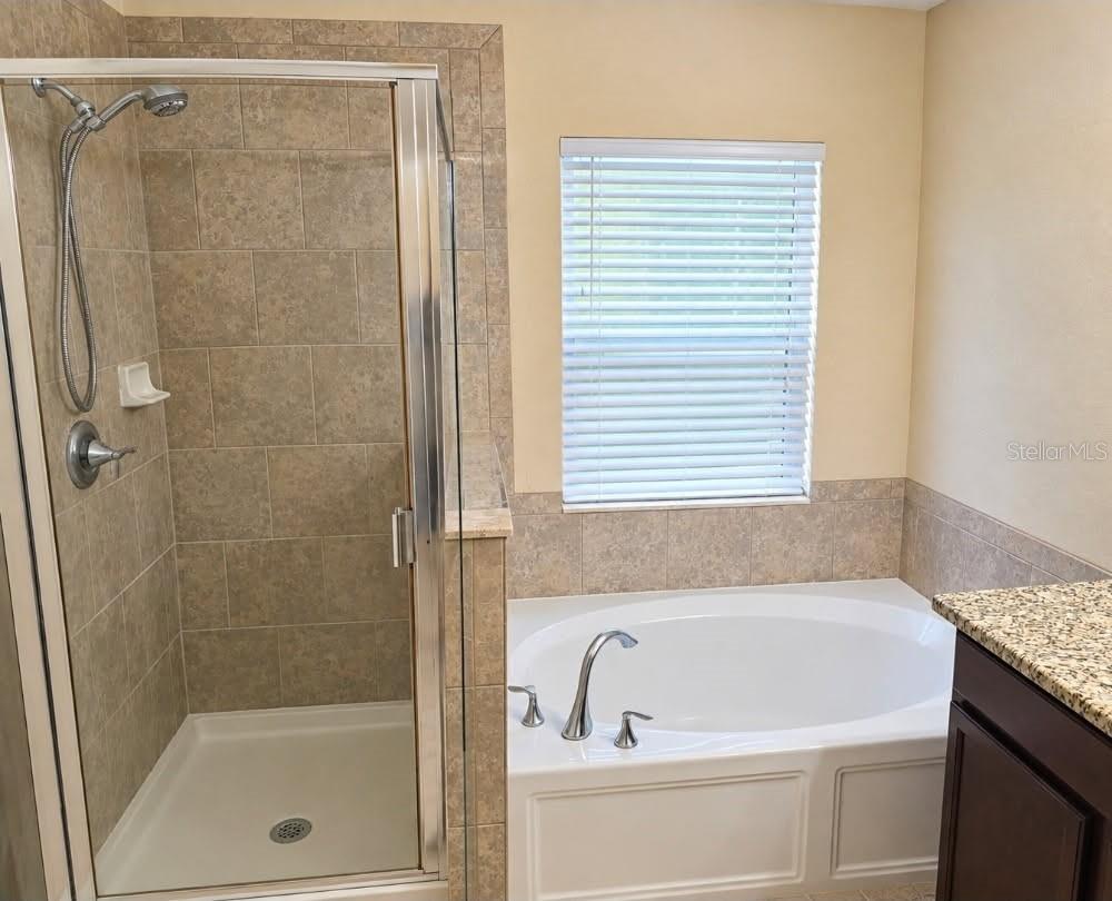 8018 CHERRY BRANCH DR — photo 6