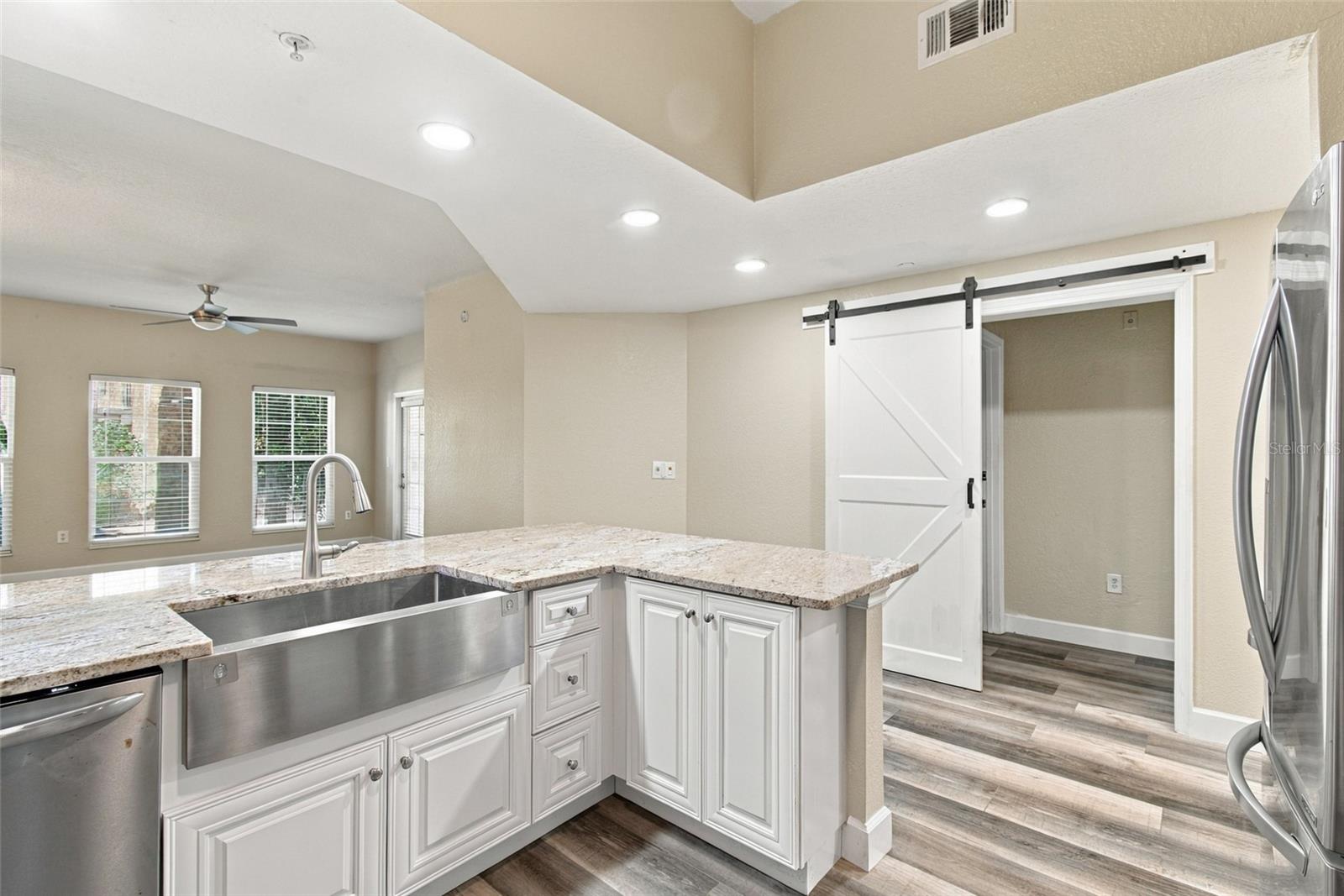 504 S ARMENIA AVE #1319A — photo 8