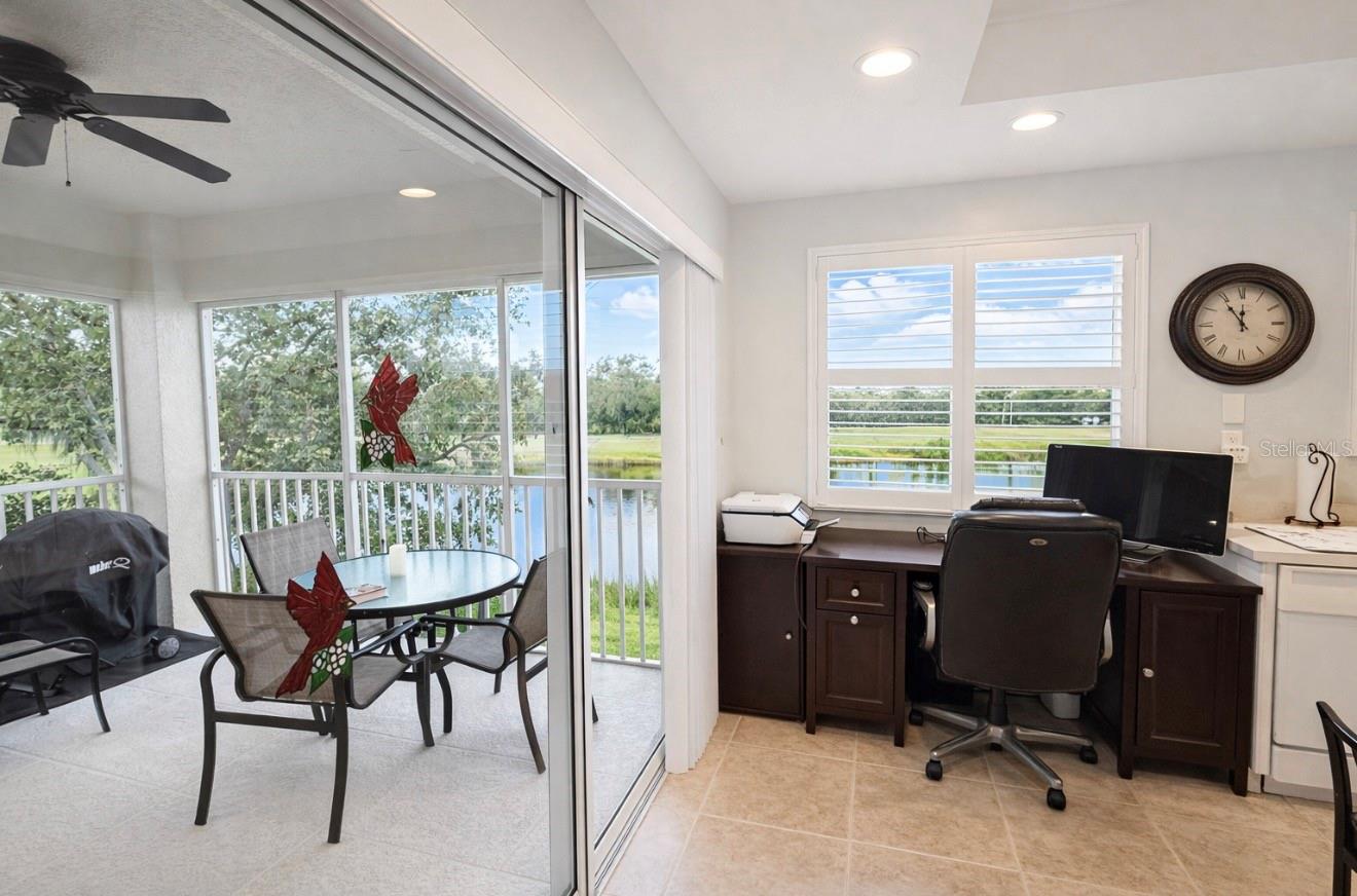 6318 GRAND OAK CIR #201 — photo 26