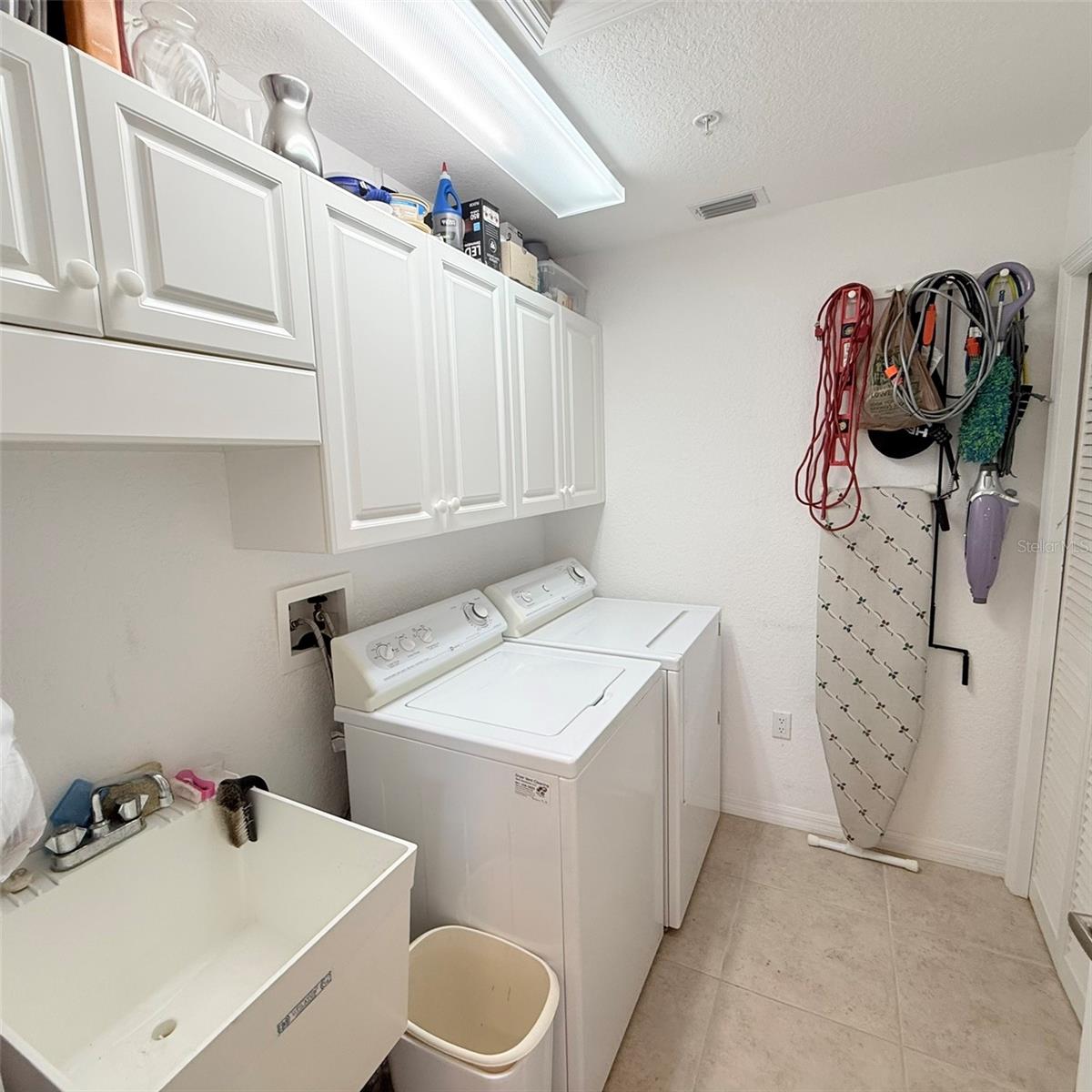 6318 GRAND OAK CIR #201 — photo 42