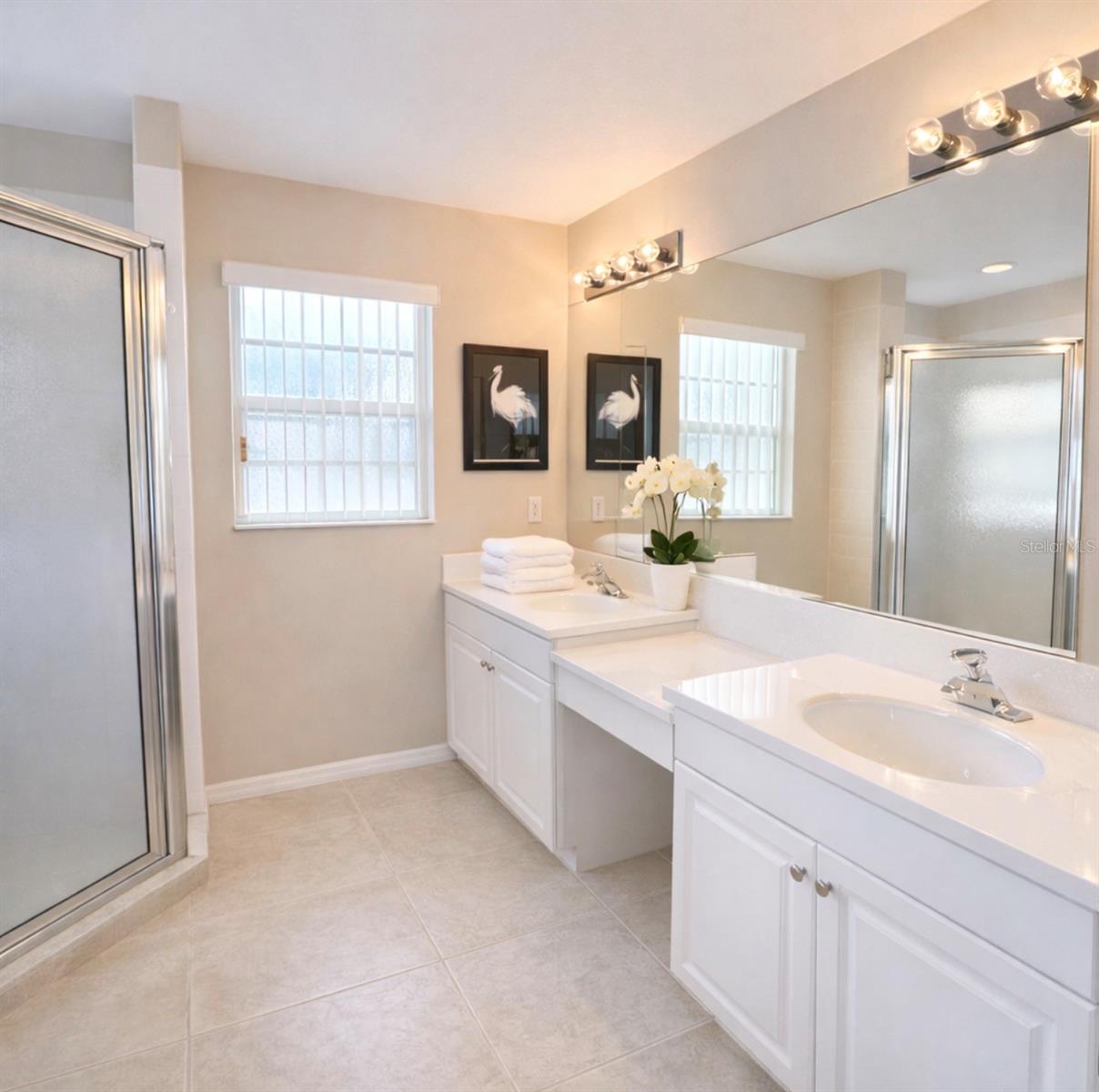 6318 GRAND OAK CIR #201 — photo 36