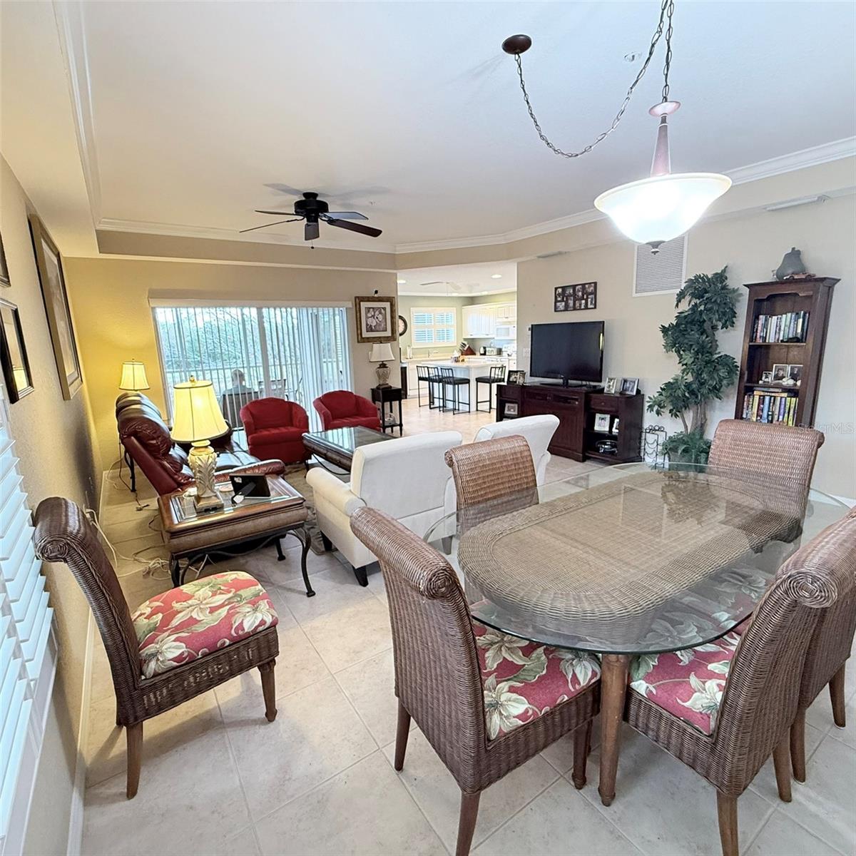 6318 GRAND OAK CIR #201 — photo 14