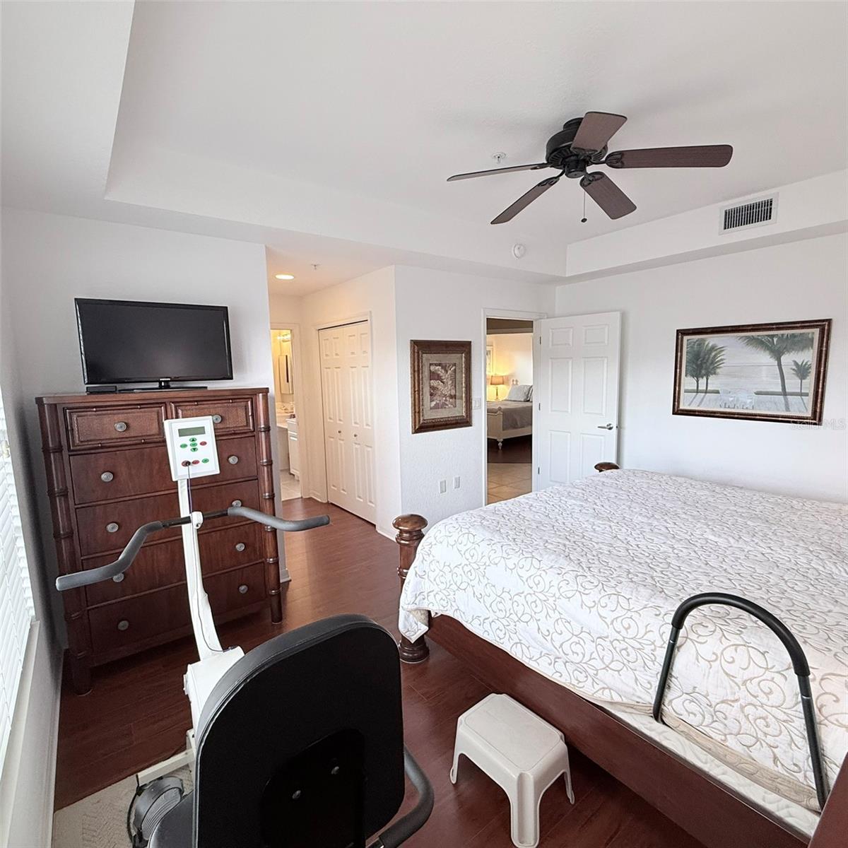 6318 GRAND OAK CIR #201 — photo 33