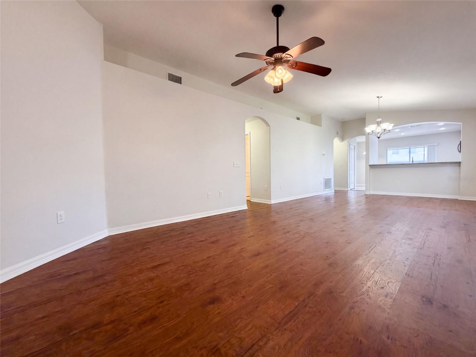 10418 WHITE PEACOCK PL — photo 3
