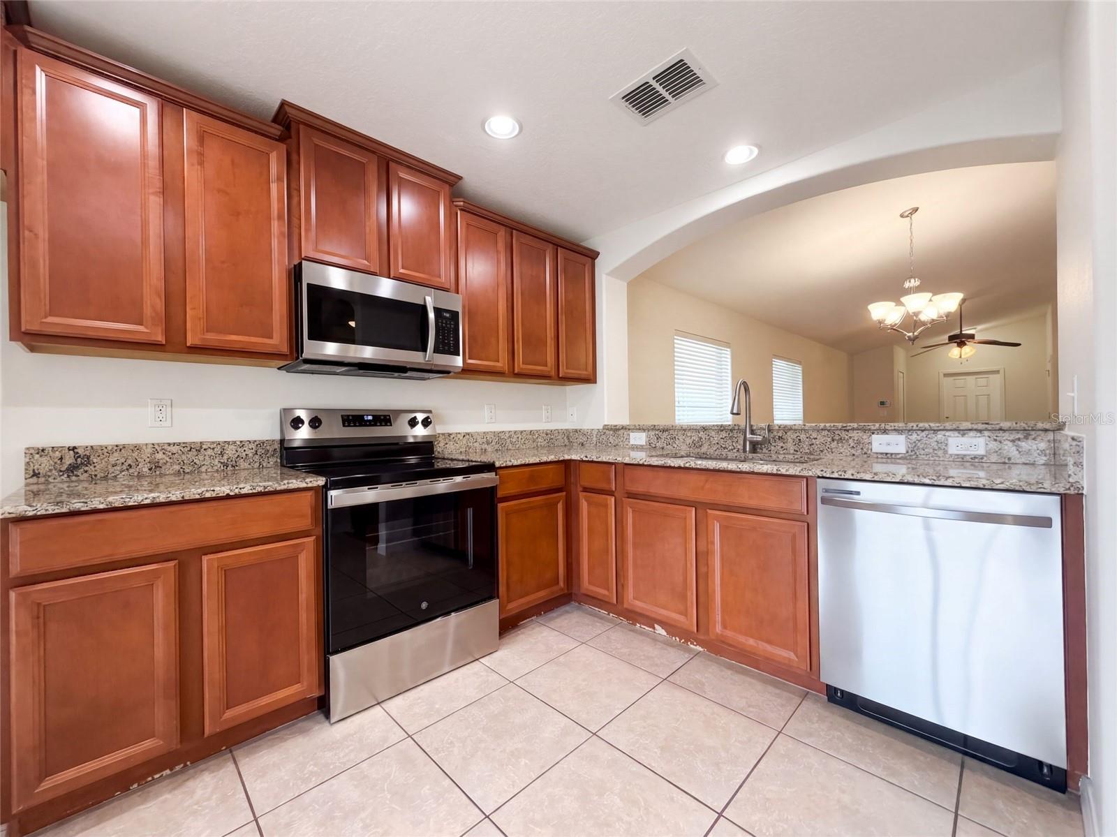10418 WHITE PEACOCK PL — photo 10