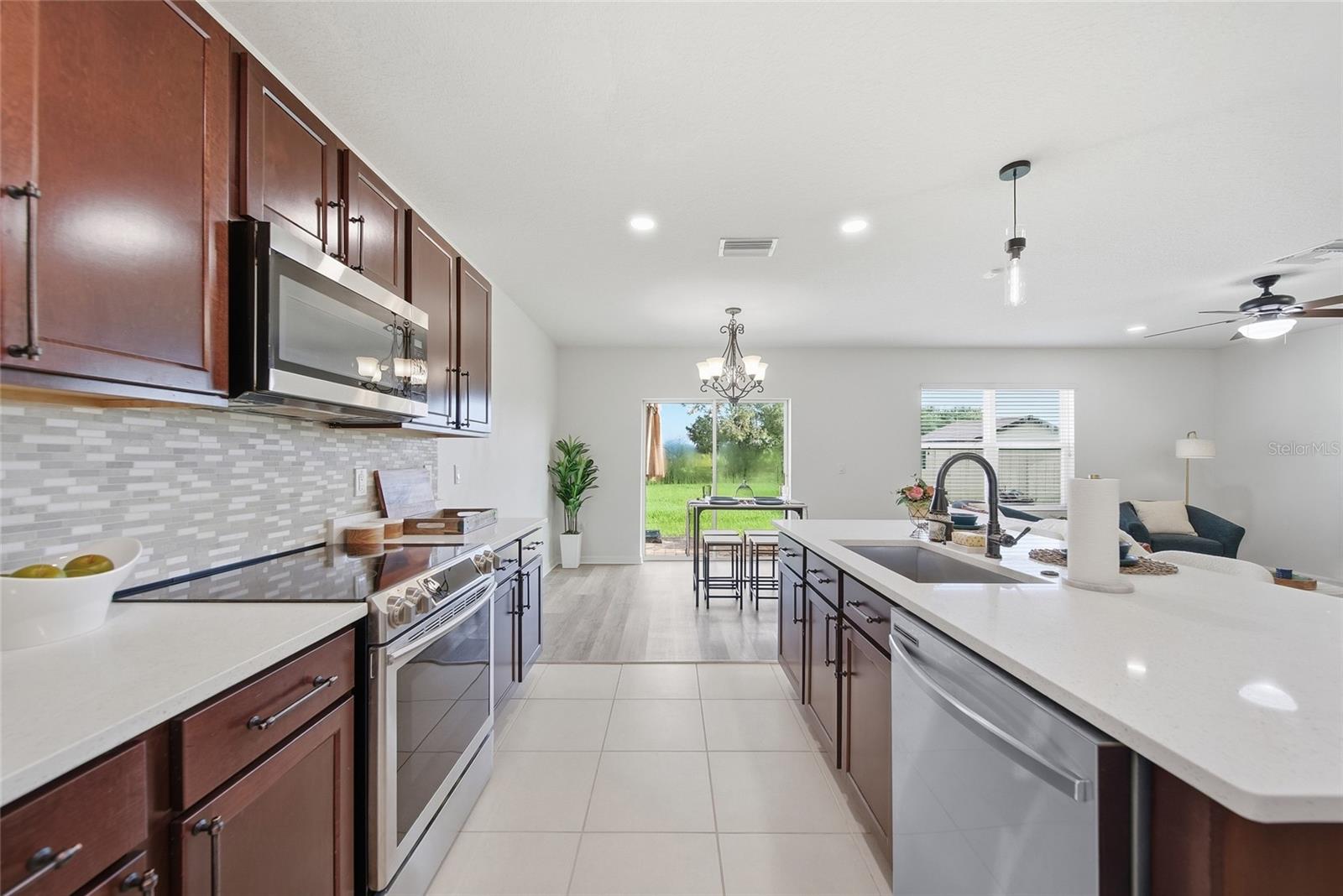 10019 GEESE TRAIL CIR — photo 8