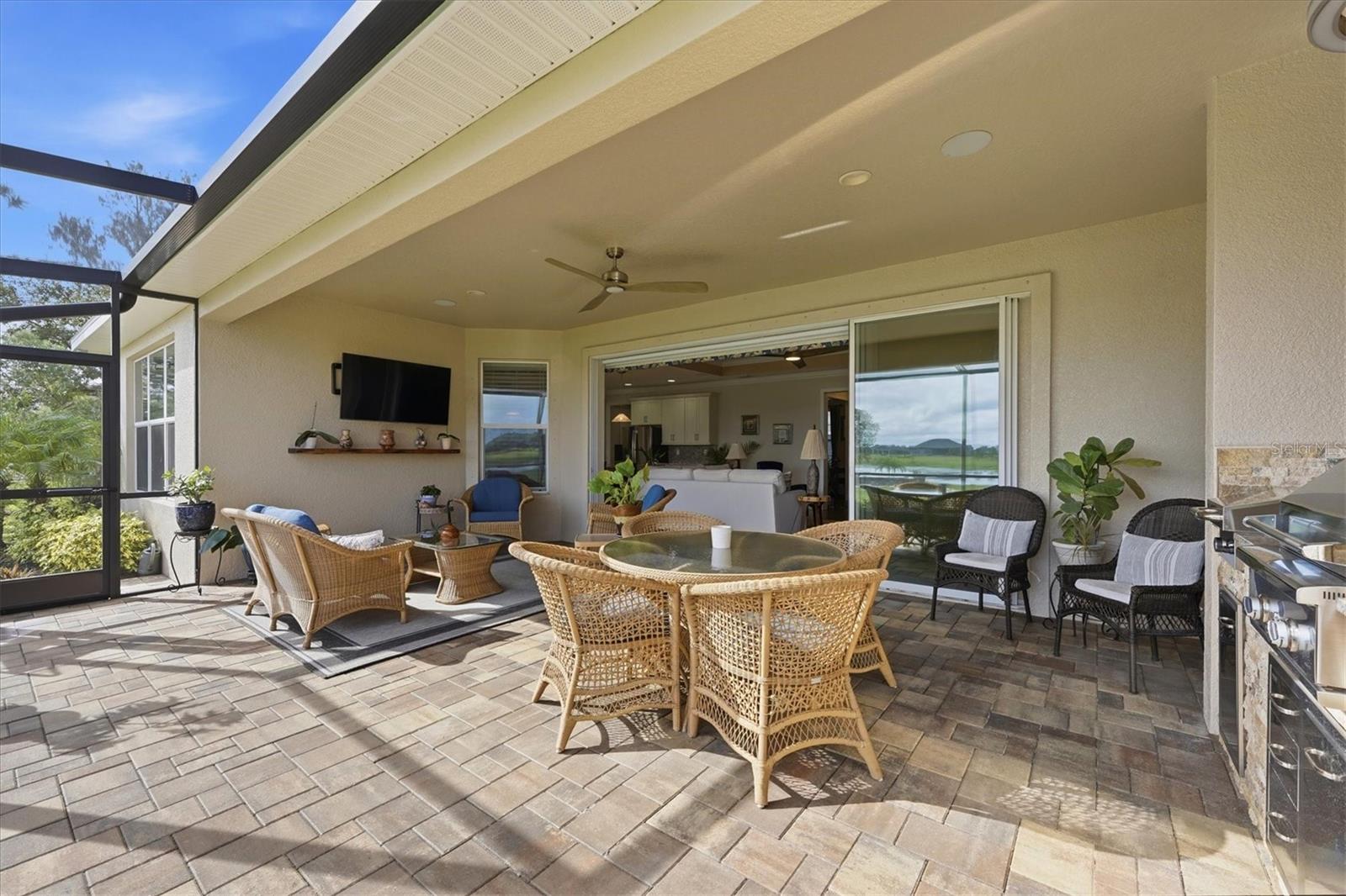 5209 LAKE VENICE DR — photo 40