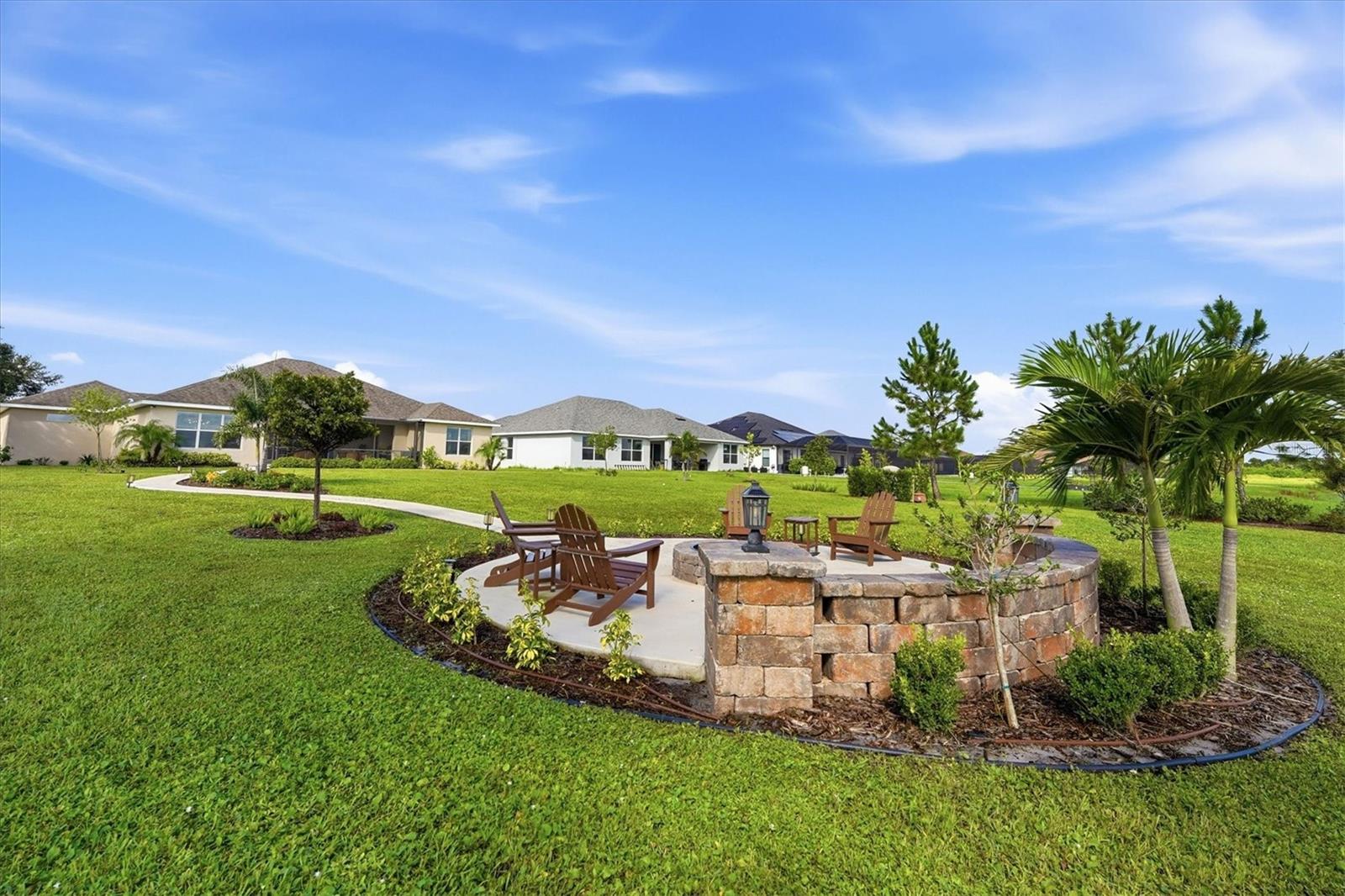 5209 LAKE VENICE DR — photo 44