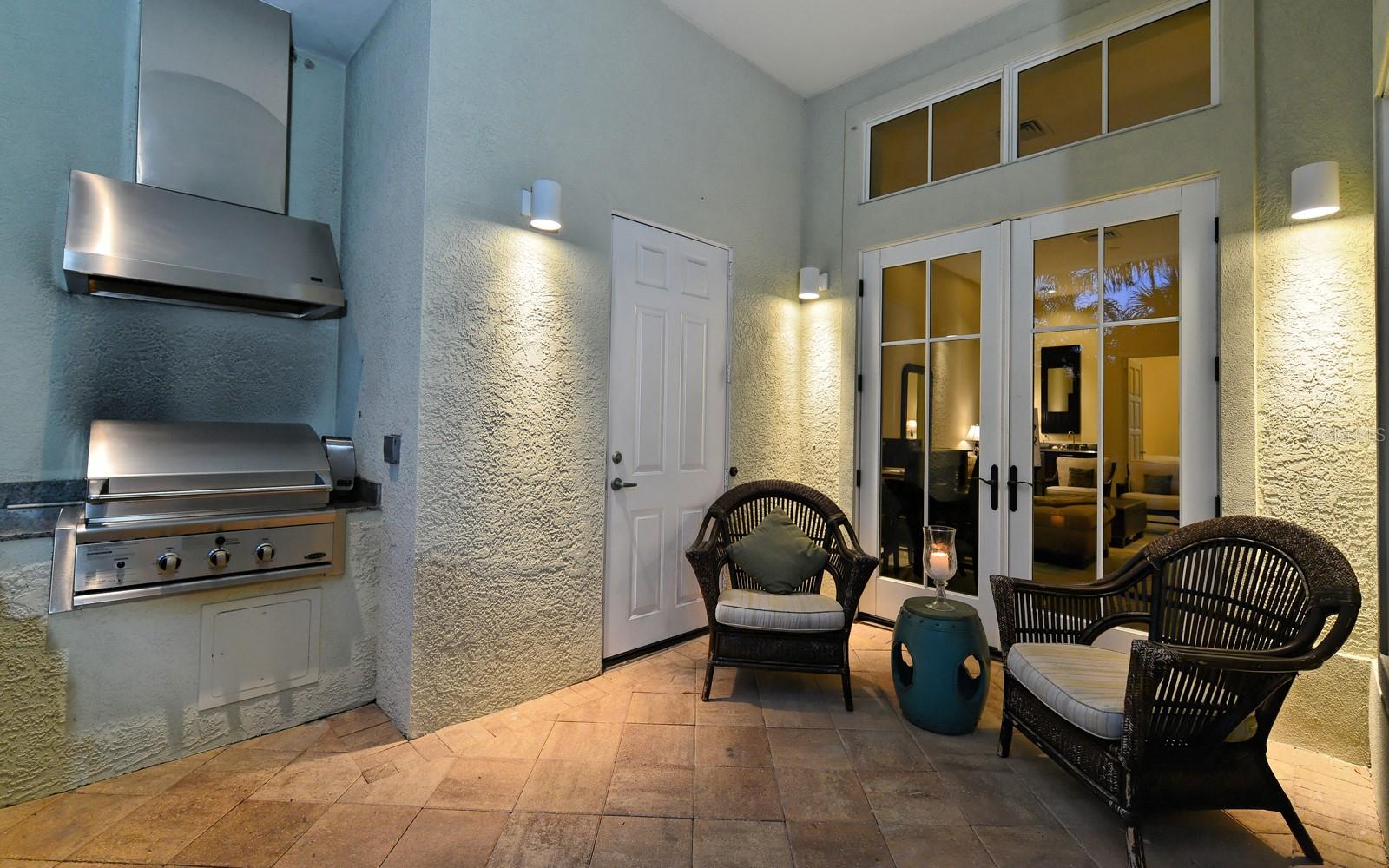 1080 SEAGROVE LN #CH2 — photo 45