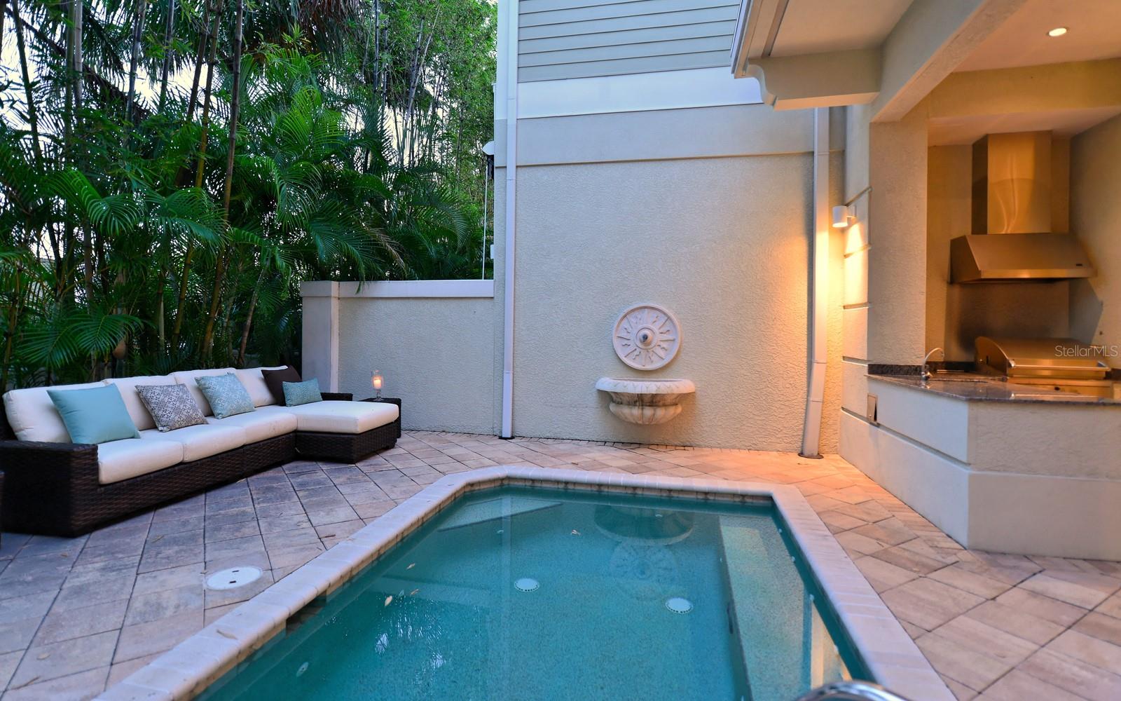1080 SEAGROVE LN #CH2 — photo 46