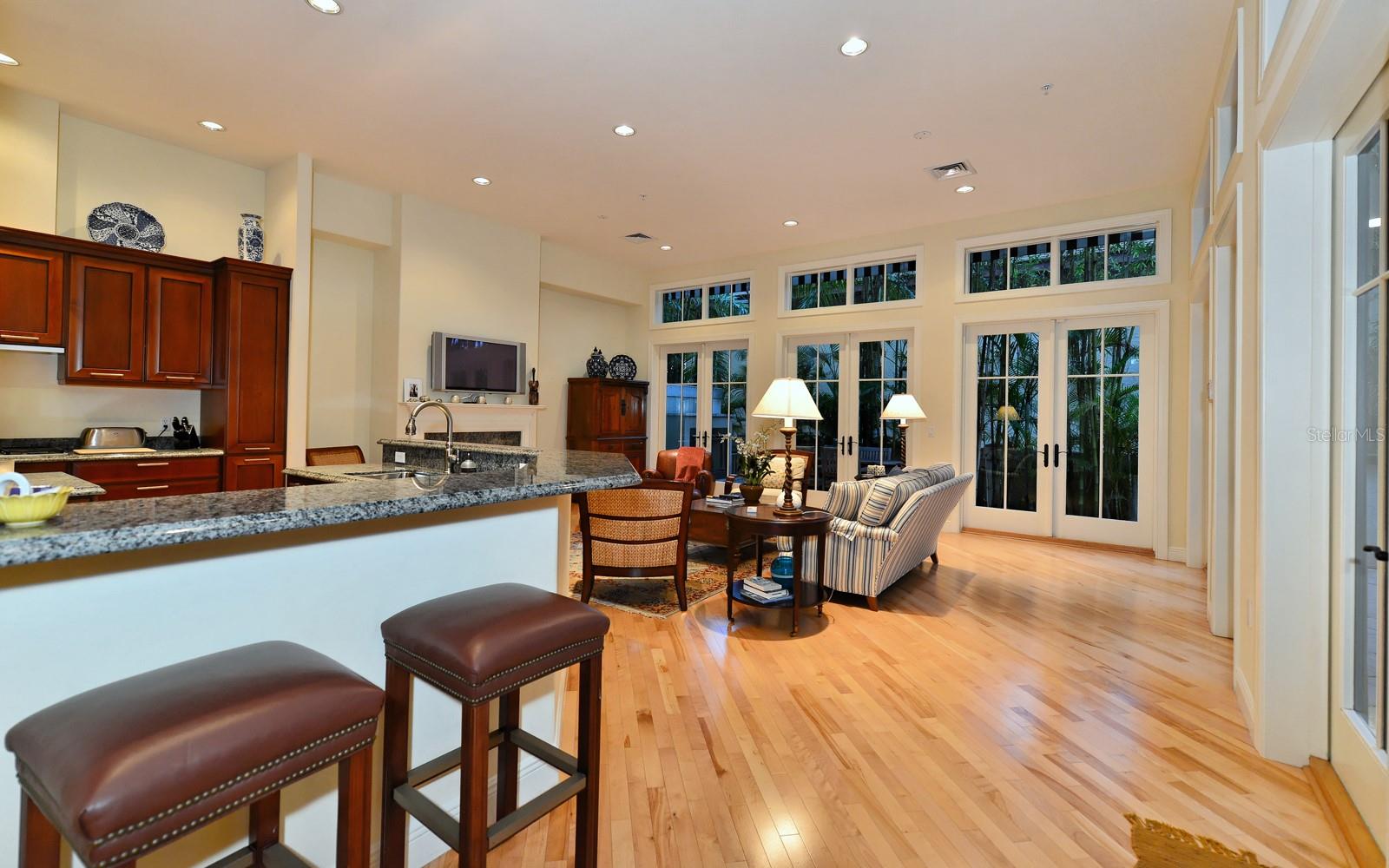 1080 SEAGROVE LN #CH2 — photo 15