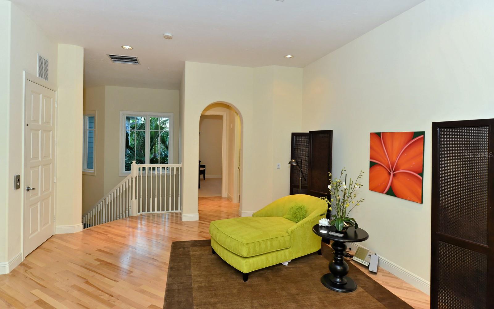 1080 SEAGROVE LN #CH2 — photo 20