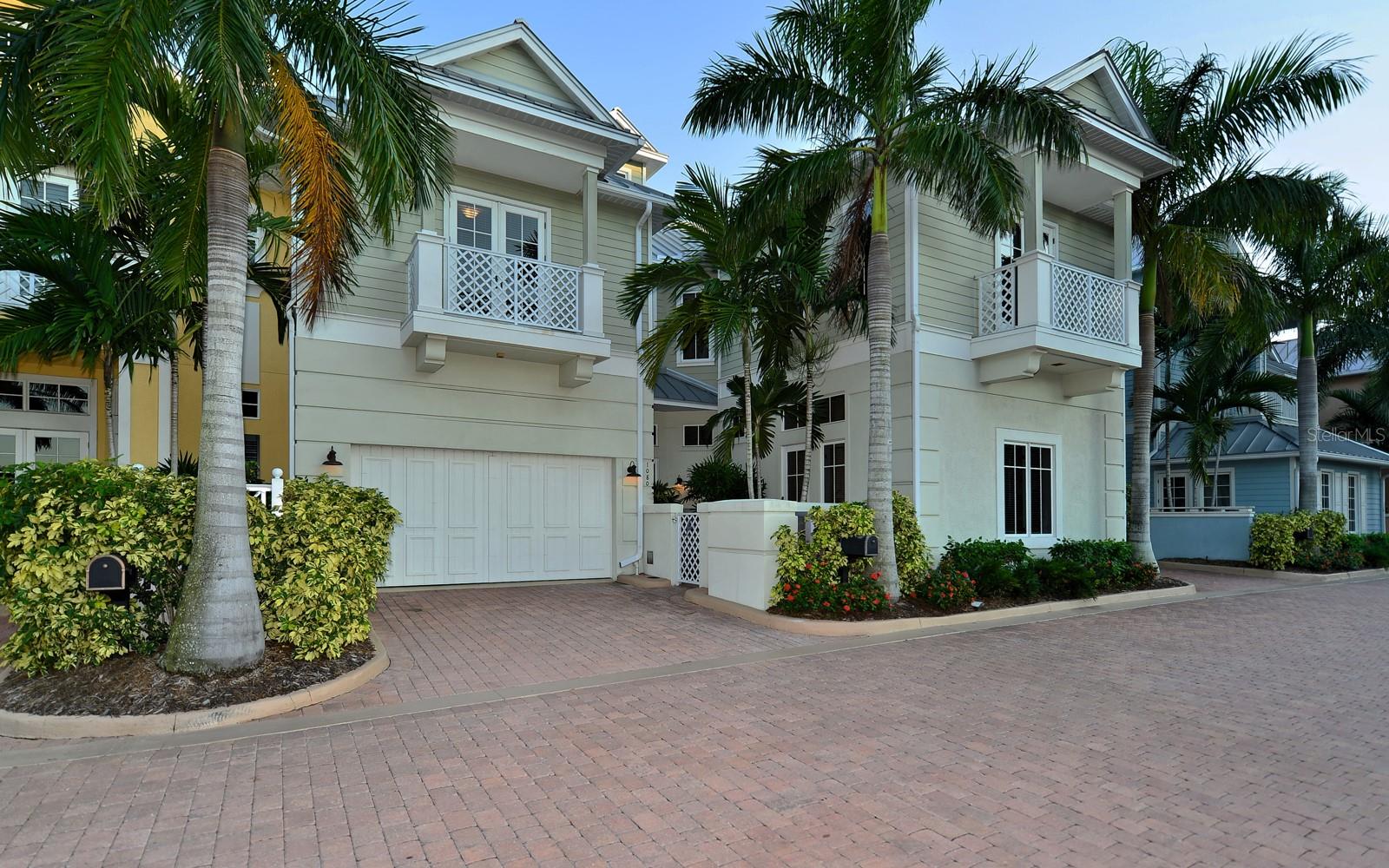 1080 SEAGROVE LN #CH2 — photo 48