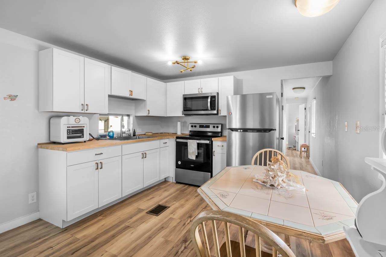 3114 CRYSTAL LN — photo 13