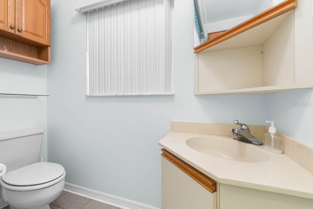 1613 LAUGHTON PL — photo 22