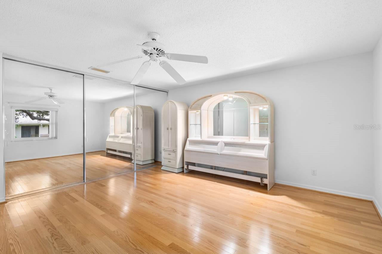 1613 LAUGHTON PL — photo 24