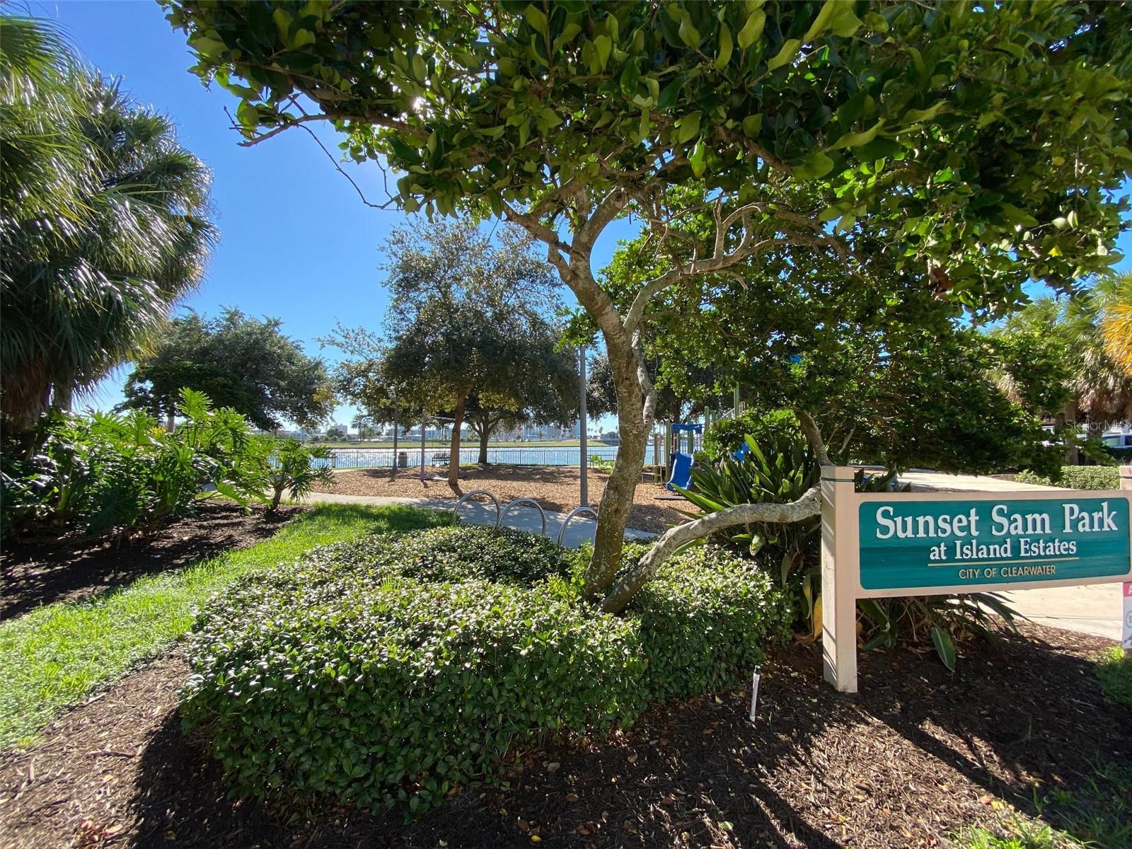 400 ISLAND WAY #805 — photo 46