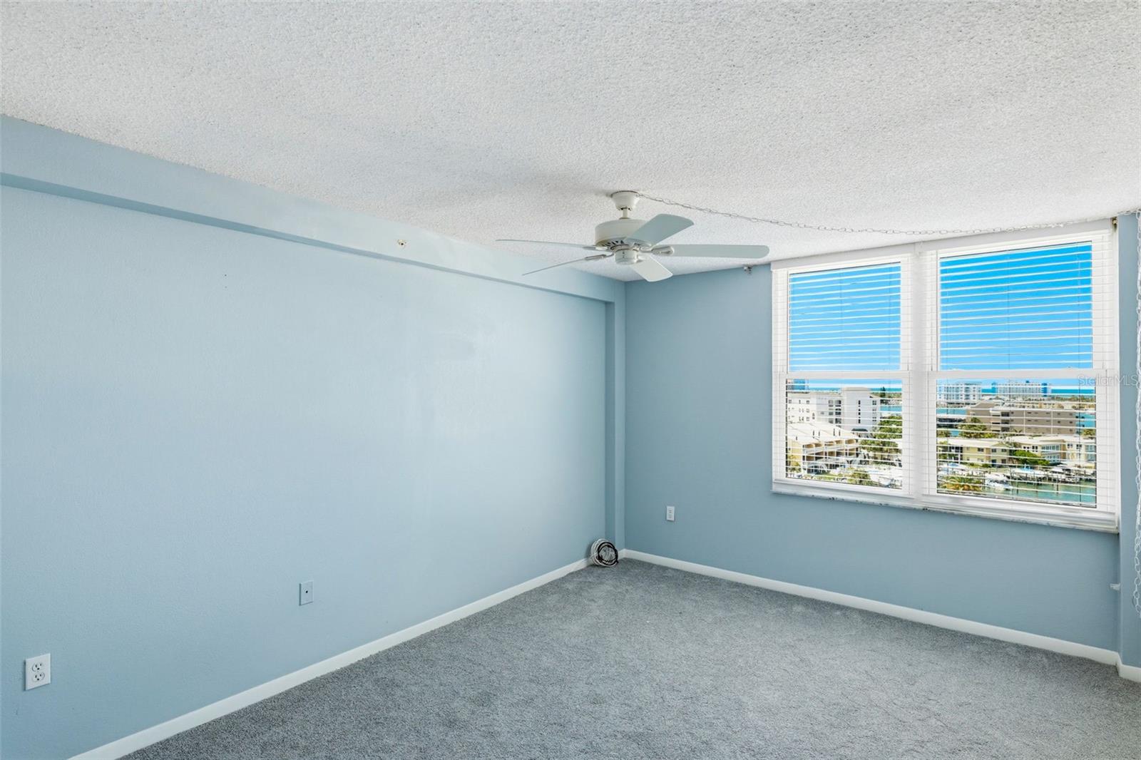 400 ISLAND WAY #805 — photo 15