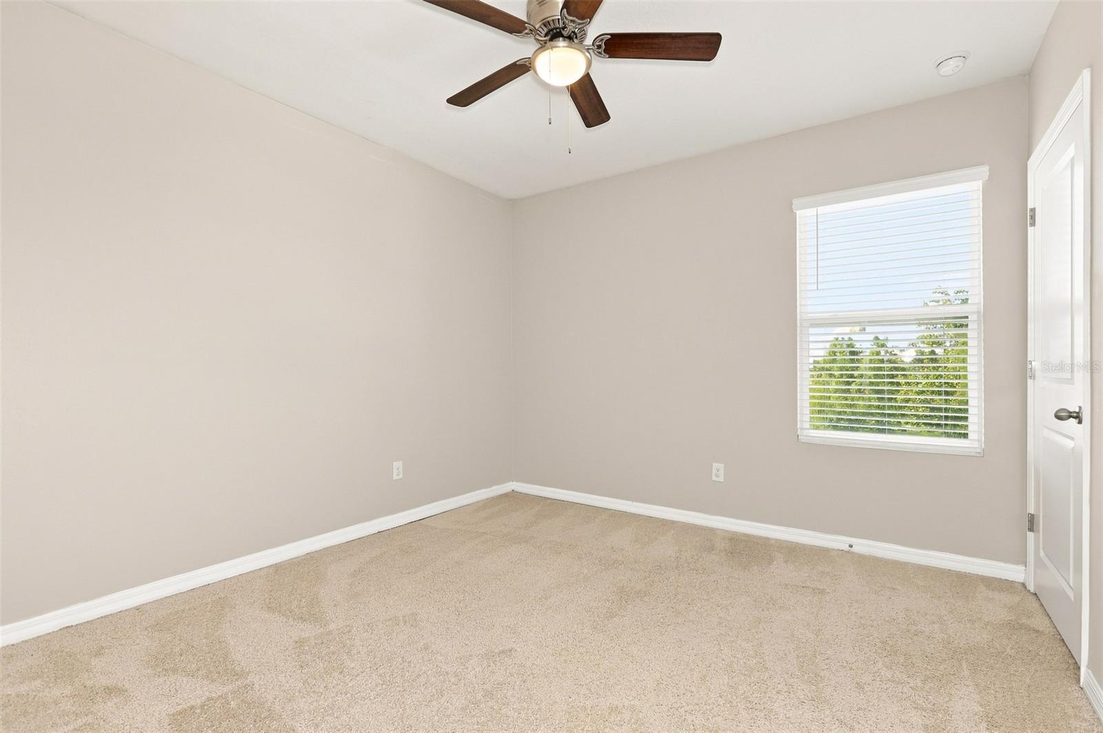 36205 JENNY LYNNE CIR — photo 14