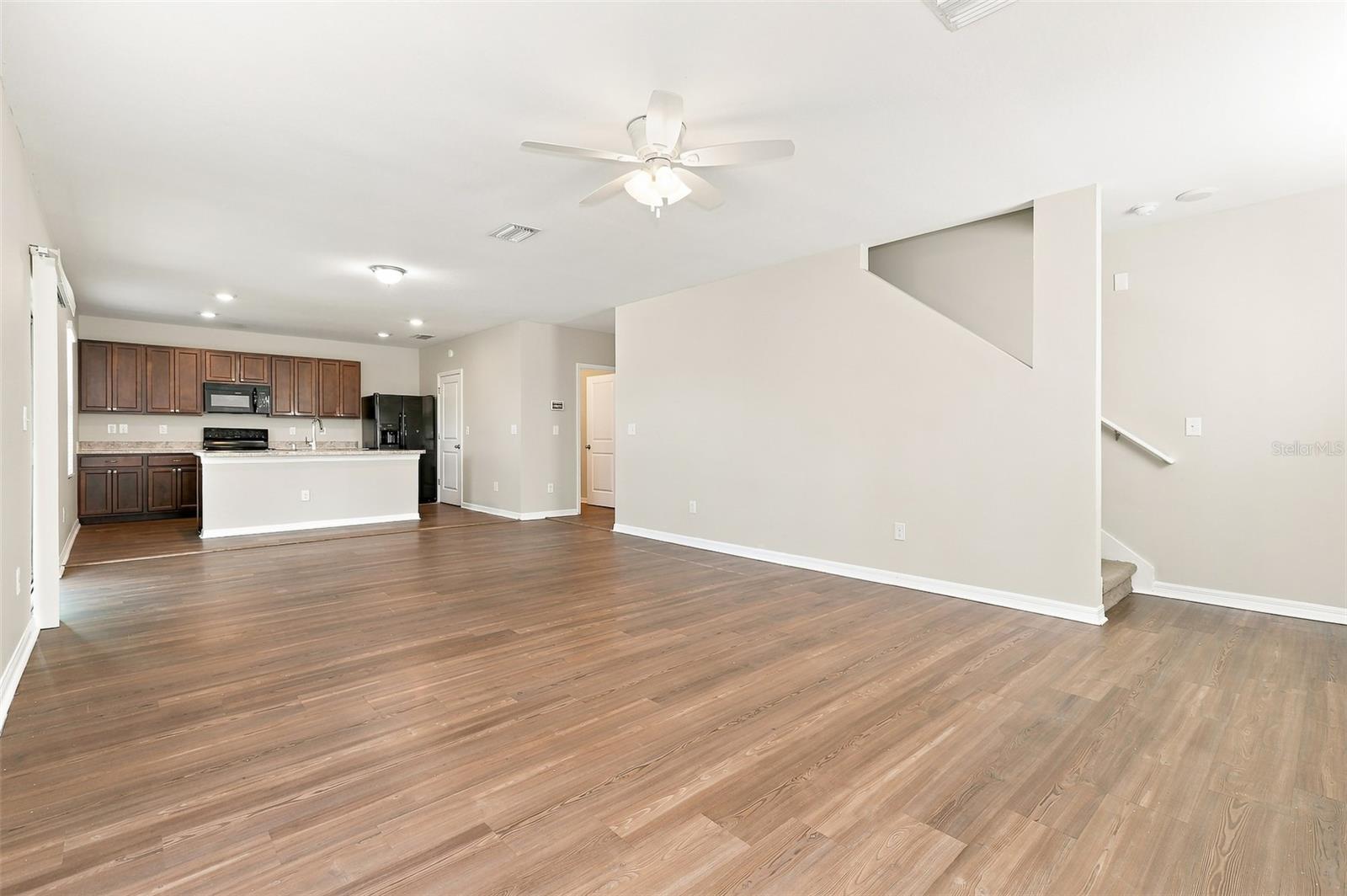 36205 JENNY LYNNE CIR — photo 7
