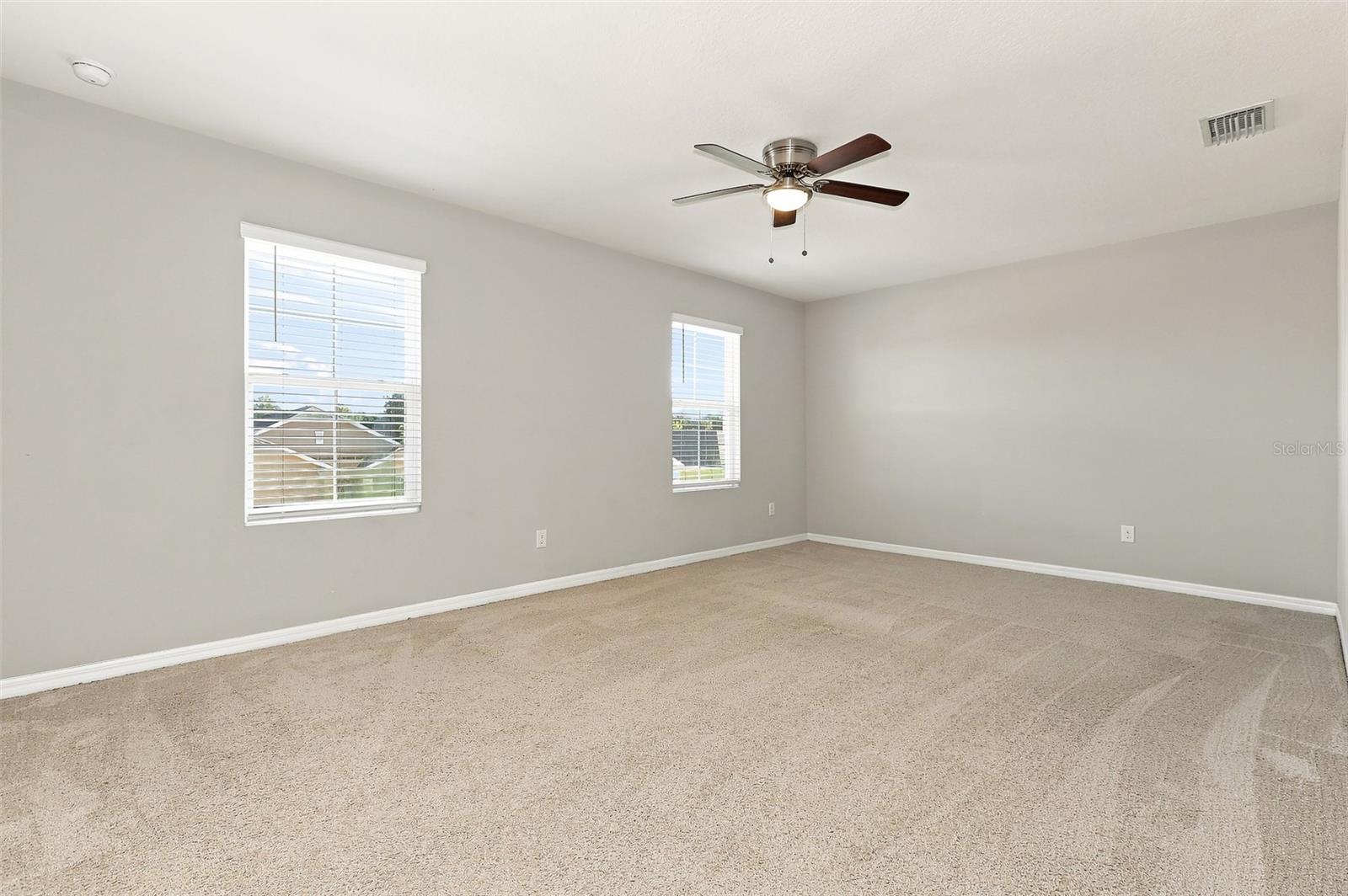 36205 JENNY LYNNE CIR — photo 9