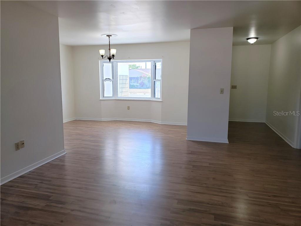 1212 FORDHAM DR — photo 2