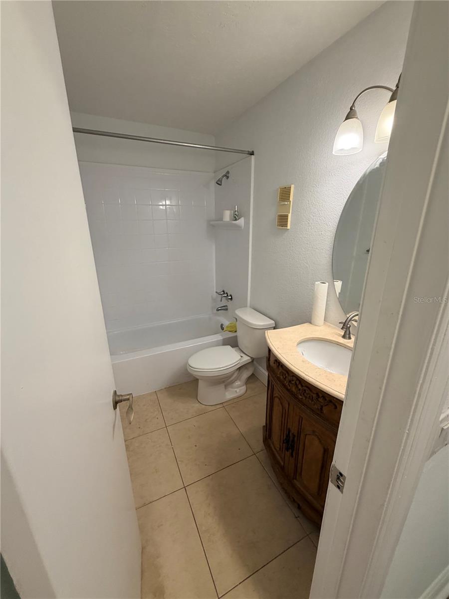 13816 ORANGE SUNSET DR — photo 8