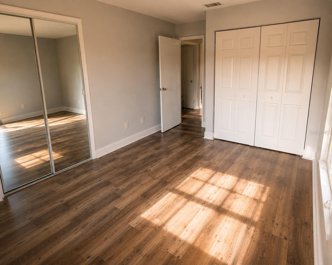 13816 ORANGE SUNSET DR — photo 4