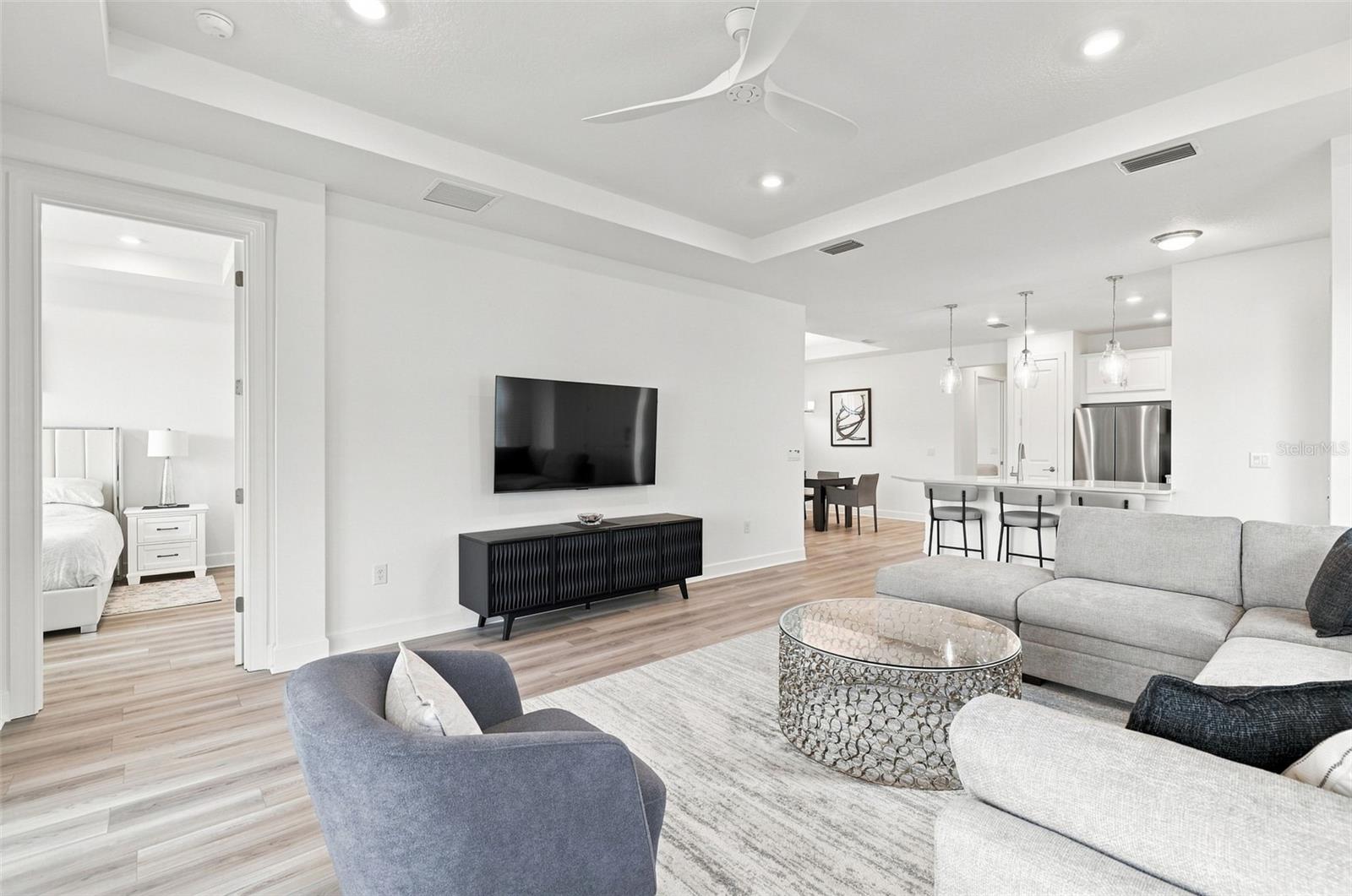 3165 ALBA CIR — photo 12