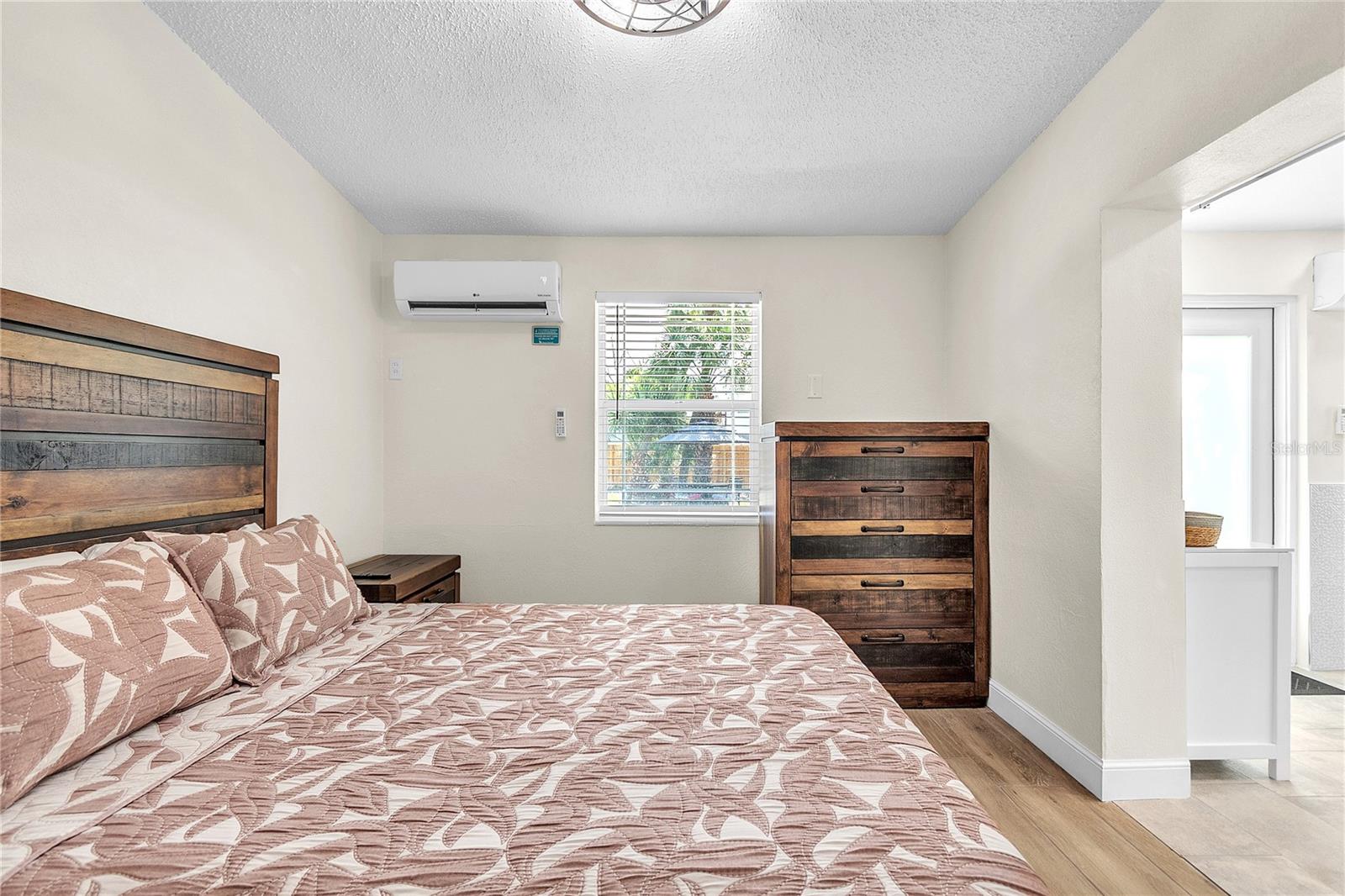 340 81ST AVE — photo 45