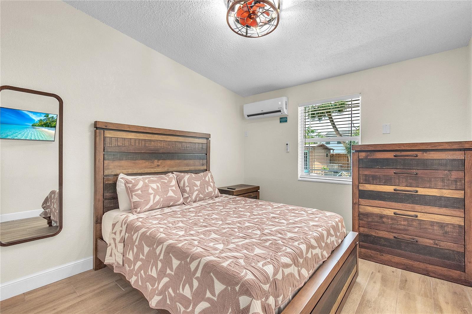 340 81ST AVE — photo 44