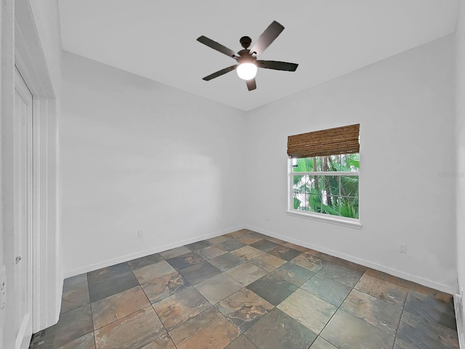 5819 IMPERIAL KY — photo 17