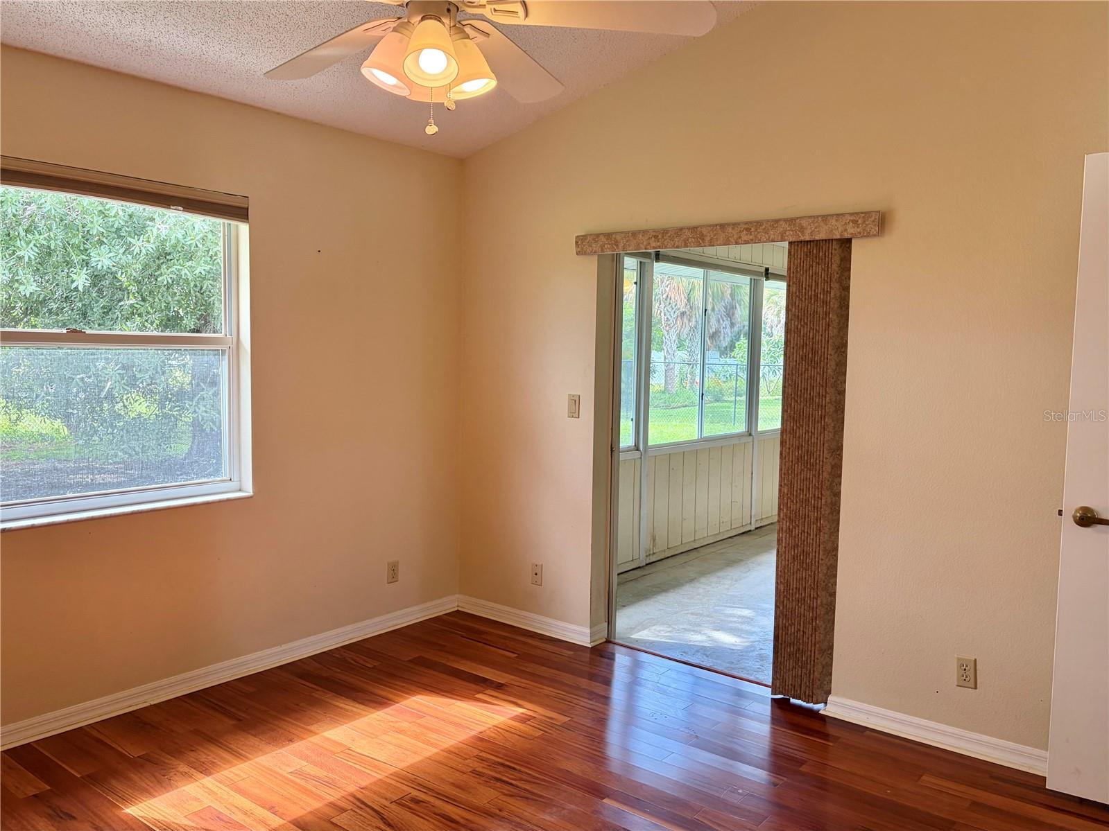 8123 BESSEMER AVE — photo 19