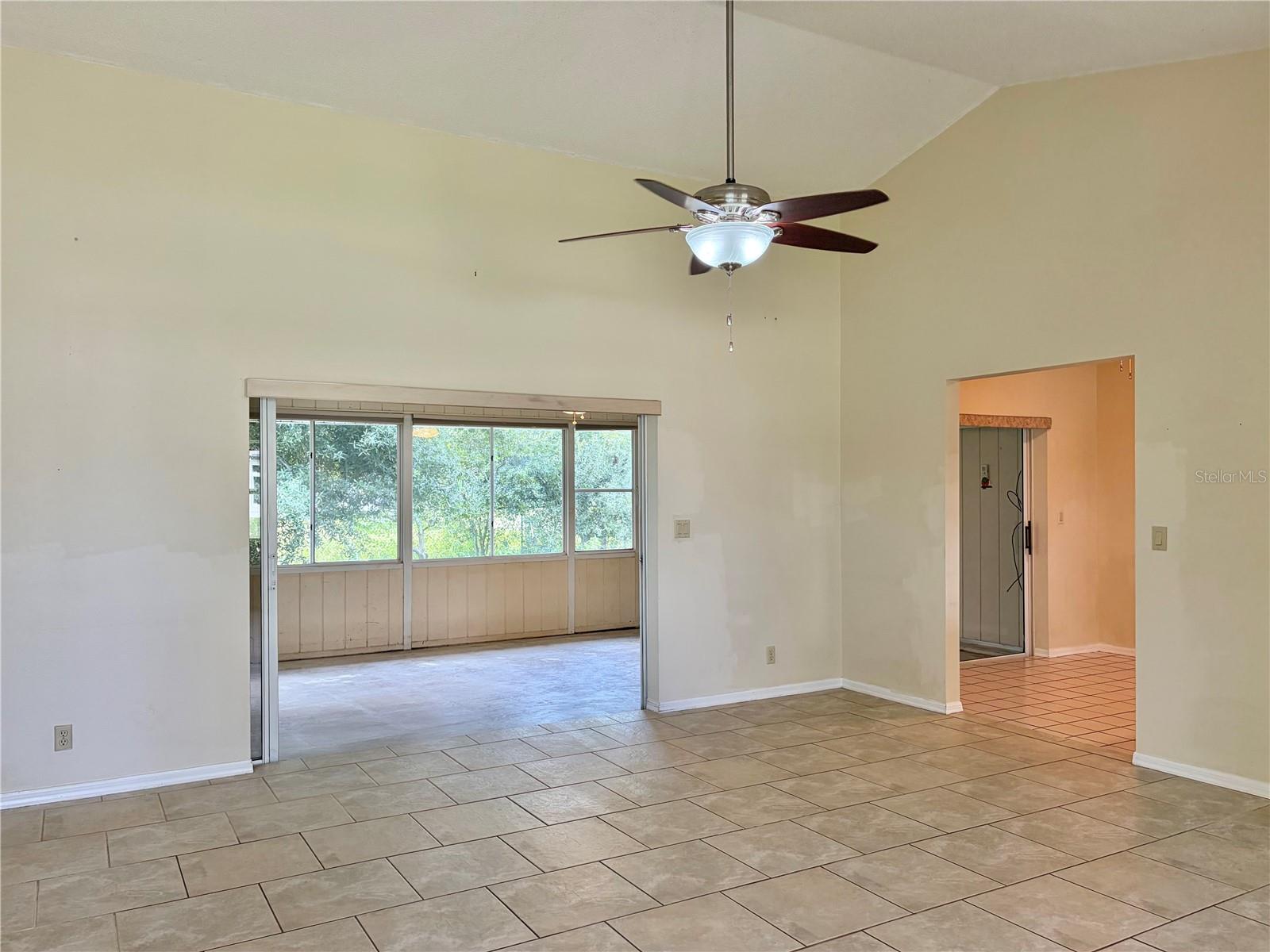 8123 BESSEMER AVE — photo 6